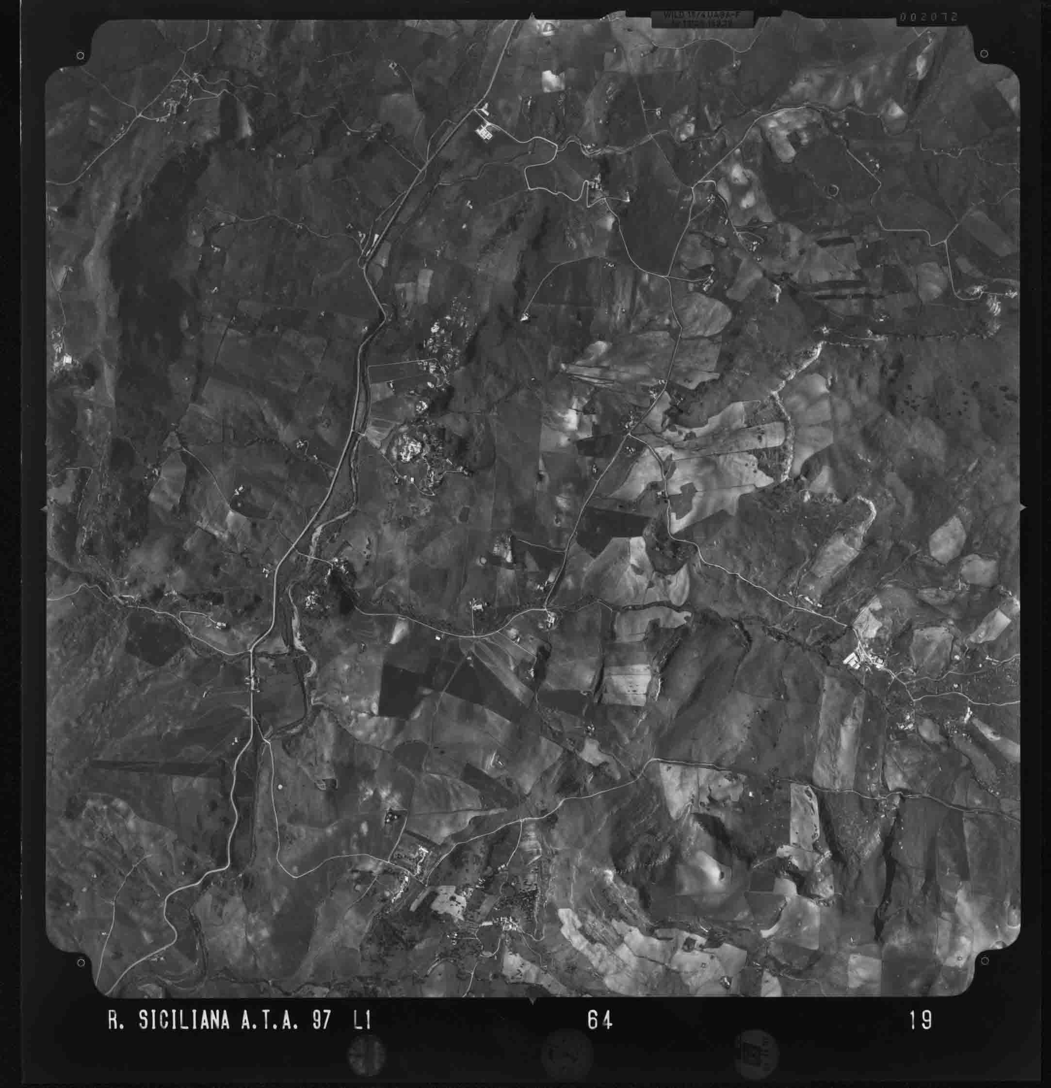 EN SPERLINGA 64 STR 19