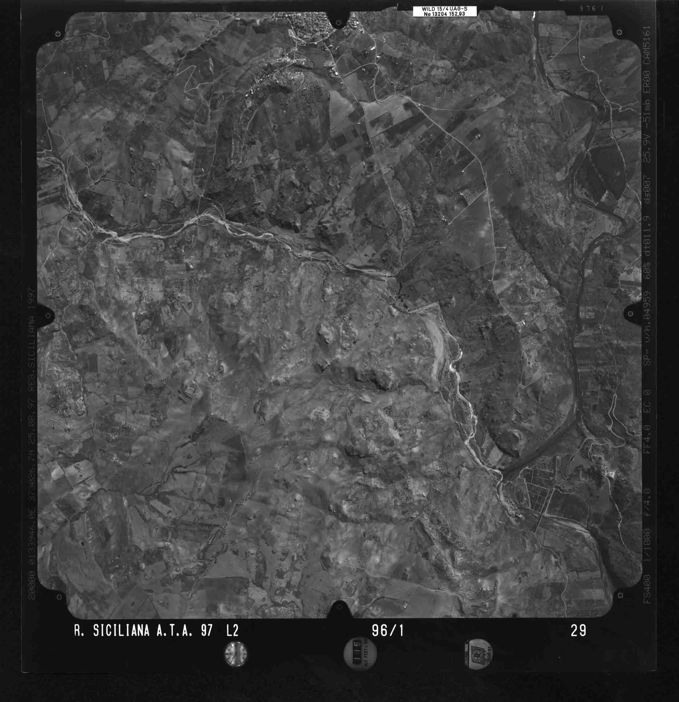 AG ALESSANDRA DELLA ROCCA 96 1 STR 29