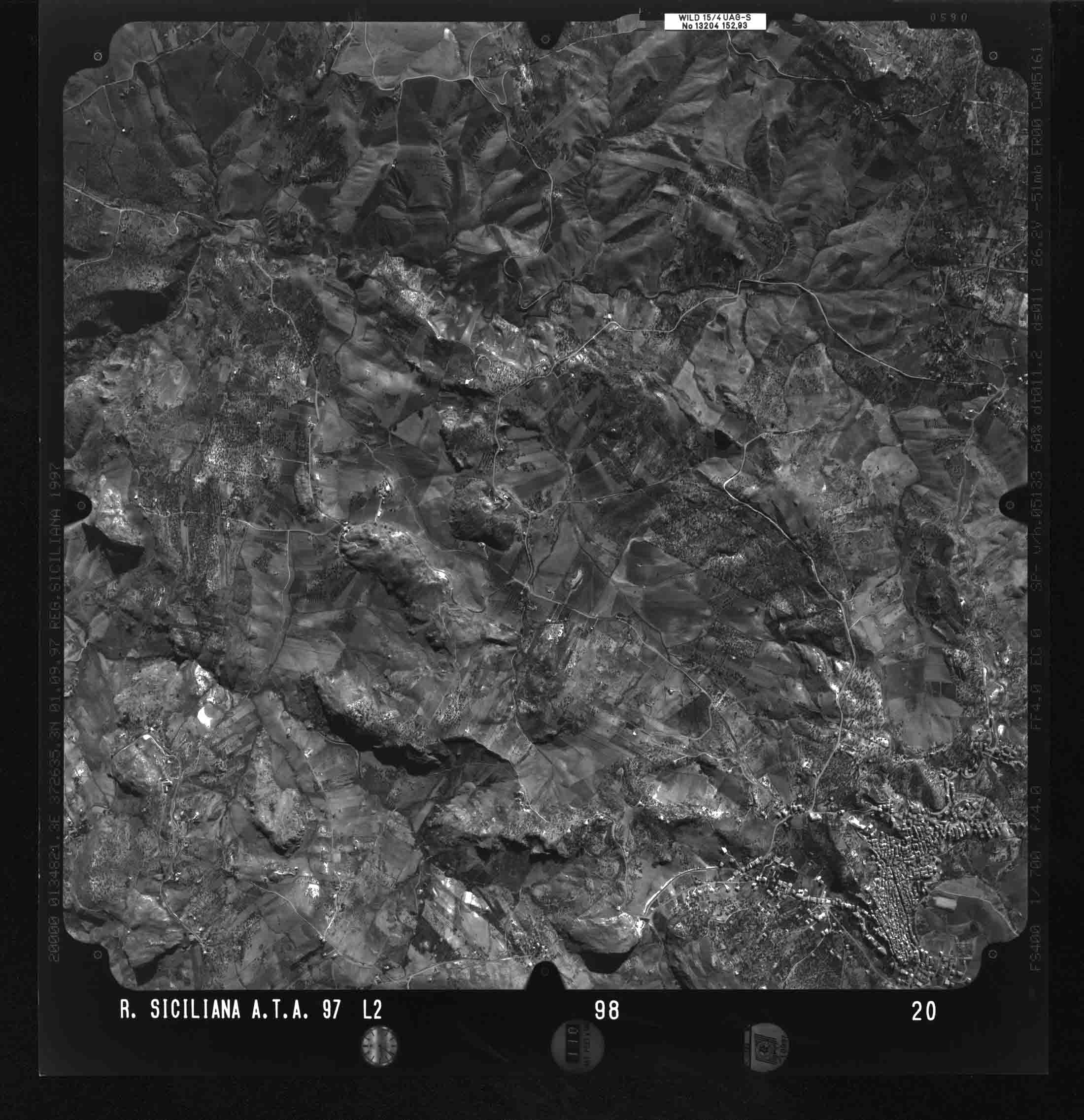 AG ARAGONA 98 STR 20