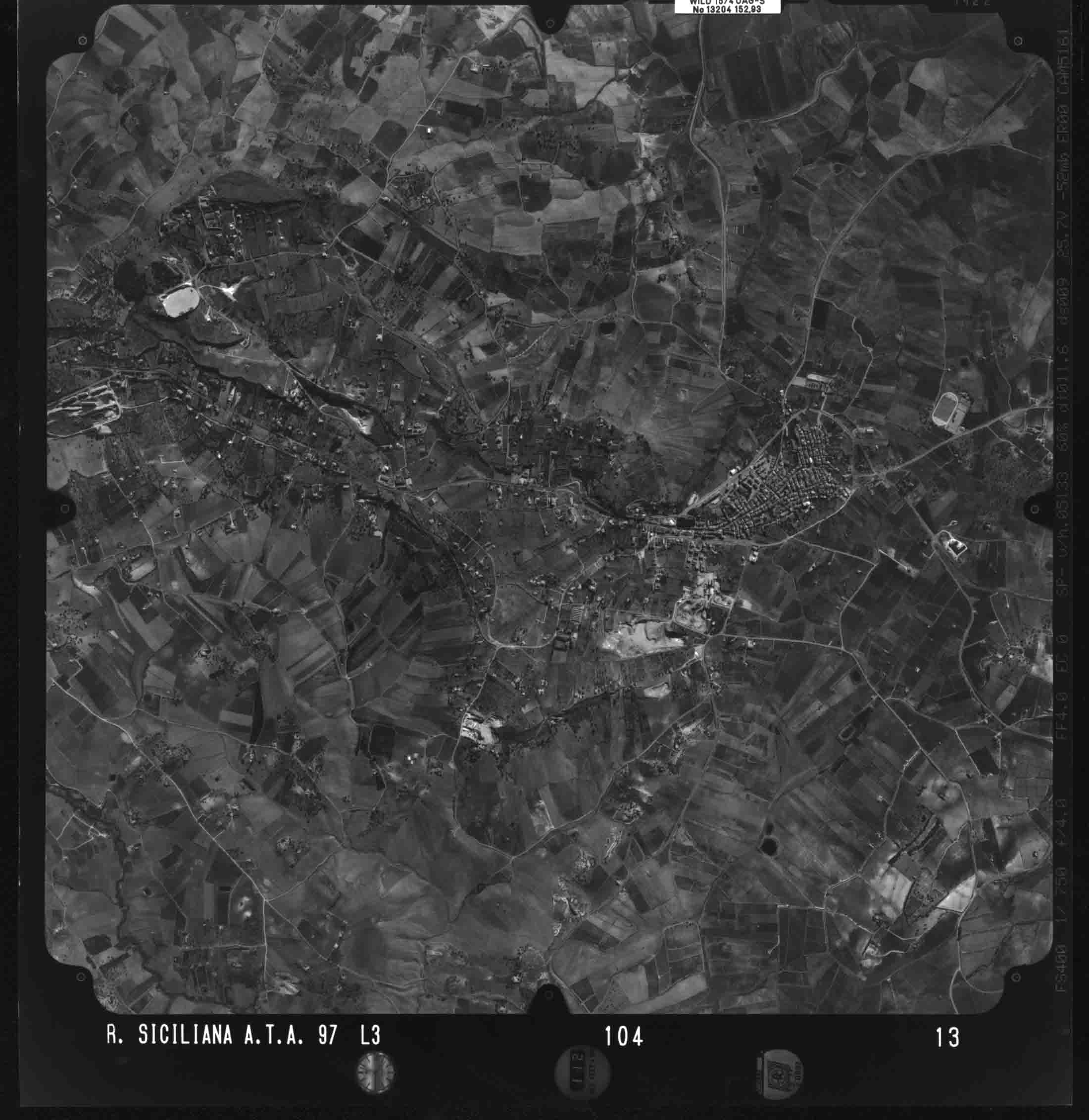 AG CAMASTRA 104 STR 13