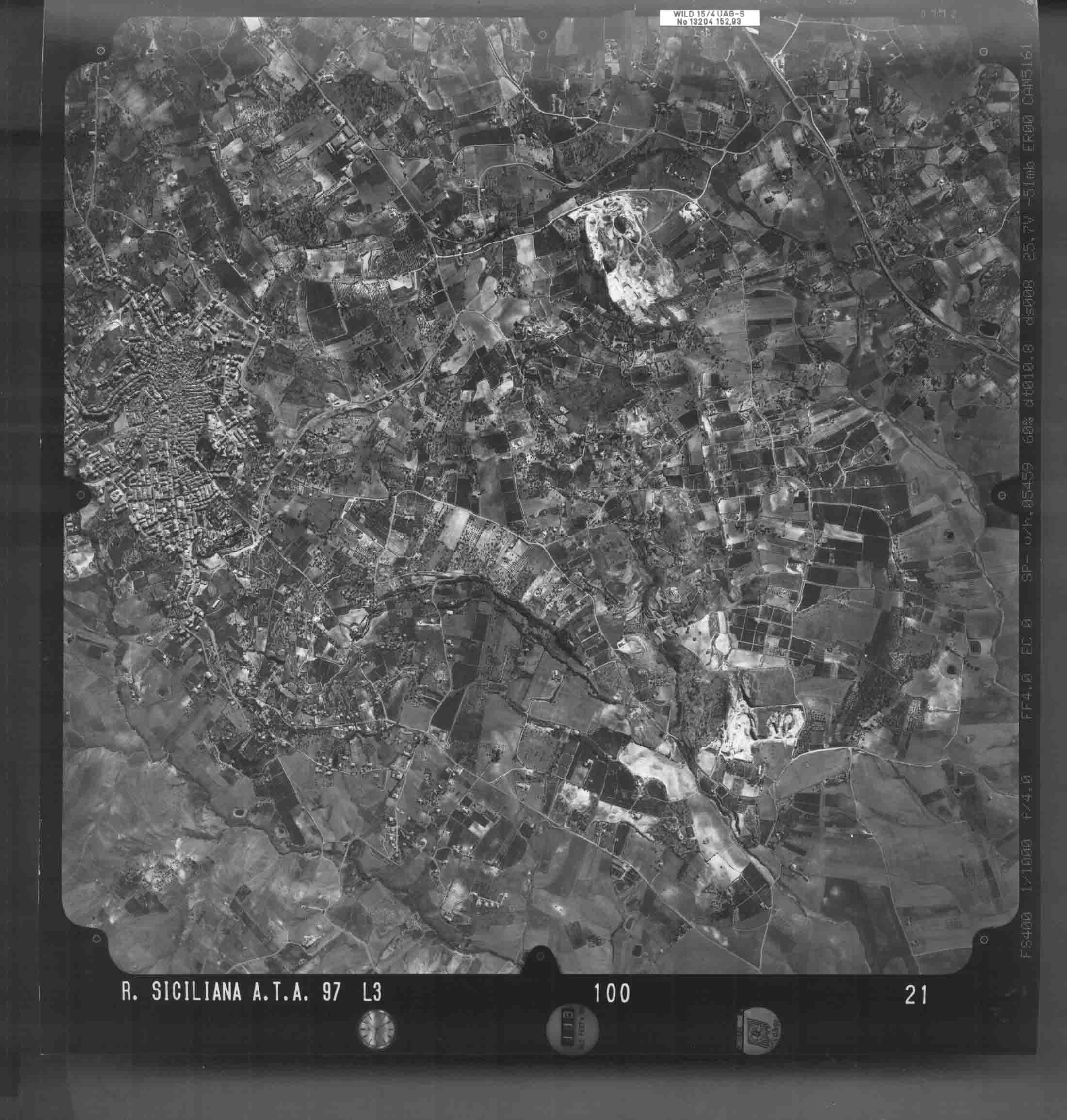 AG GROTTE 100 STR 21