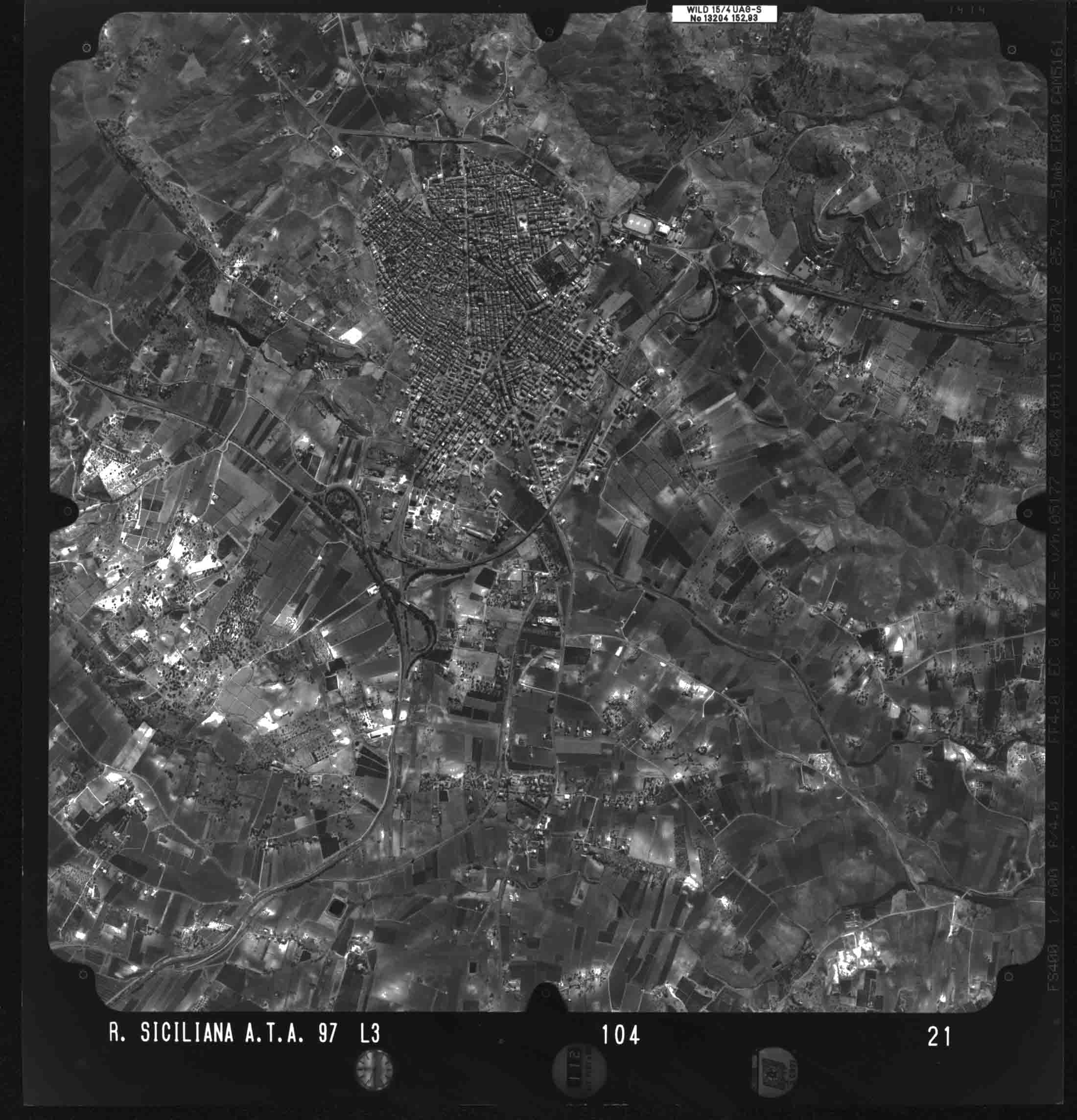 AG RAVANUSA 104 STR 21