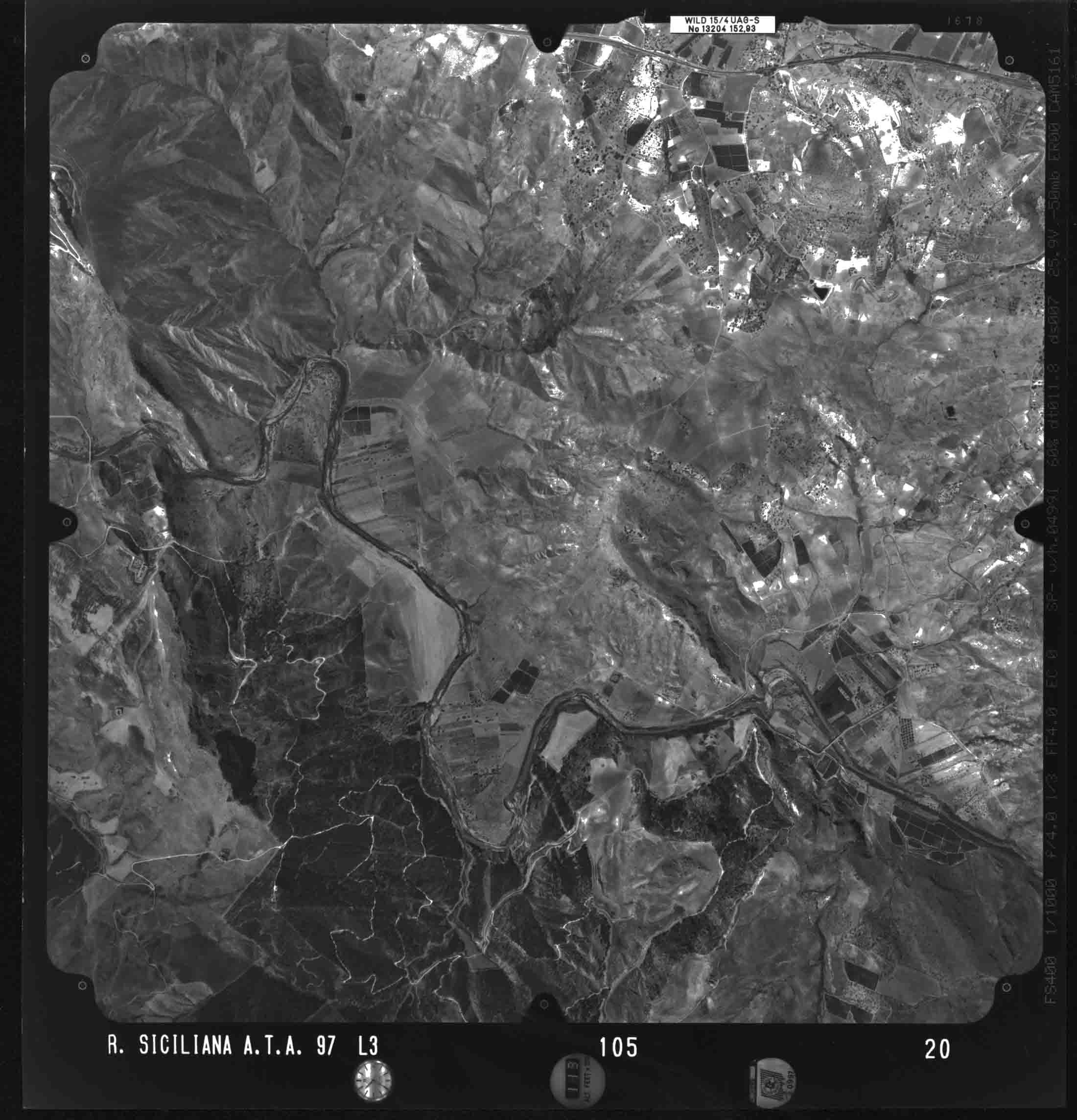 AG RAVANUSA 105 STR 20