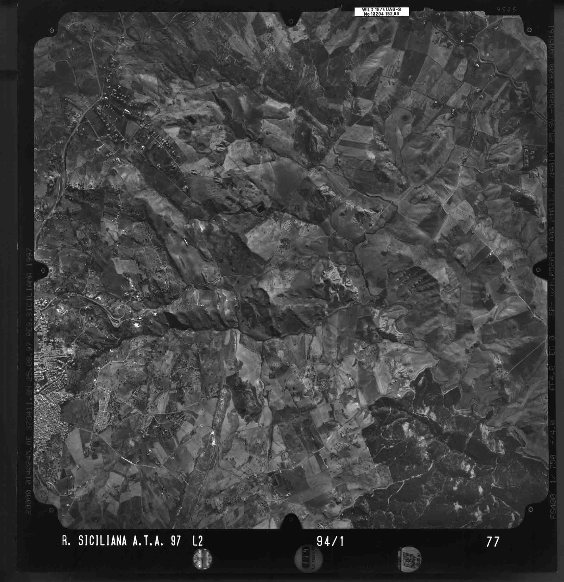 CL SANTA CATERINA VILLARMOSA 94 1 STR 77