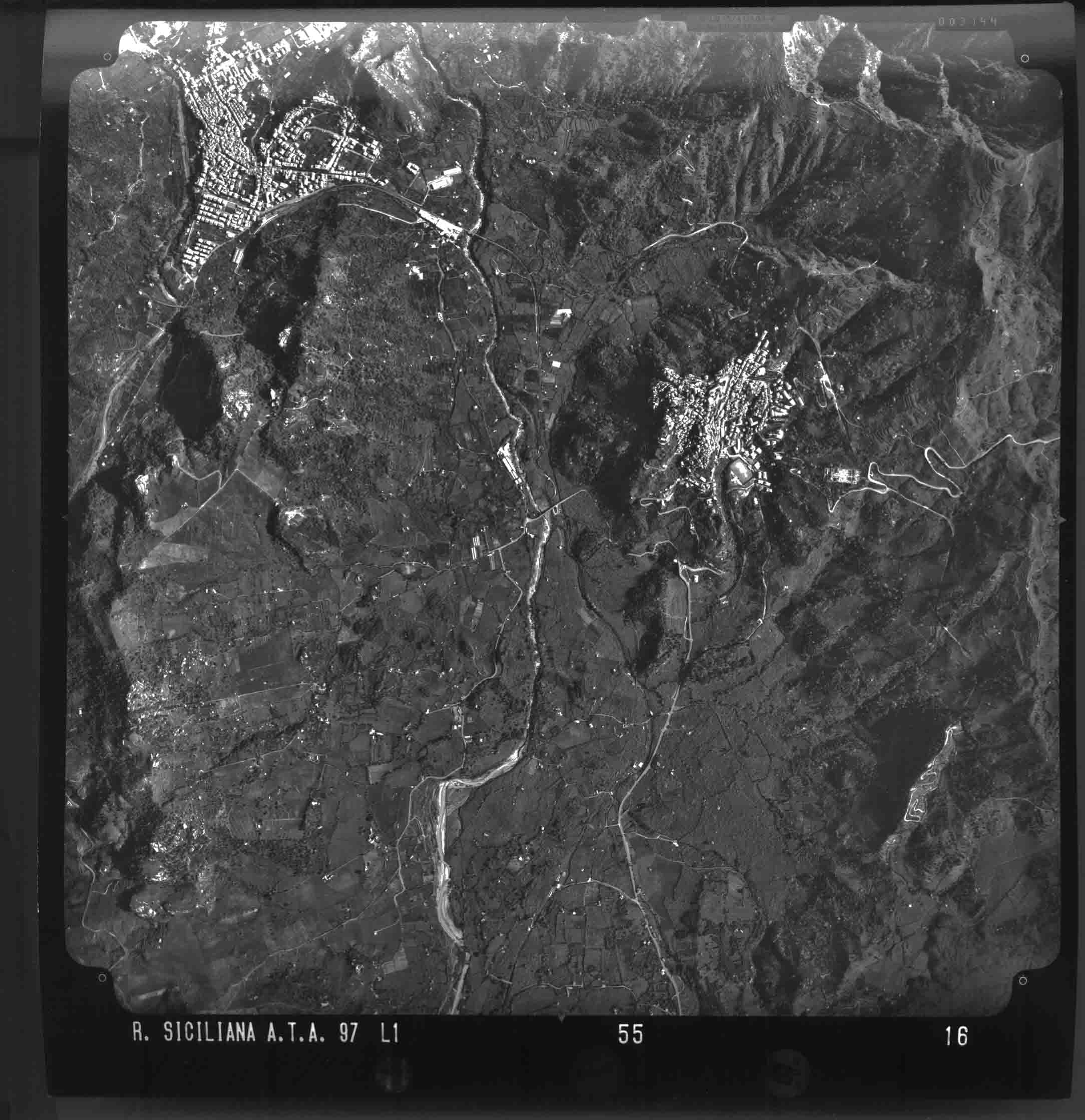 CT CASTIGLIONE DI SICILIA 55 STR 16