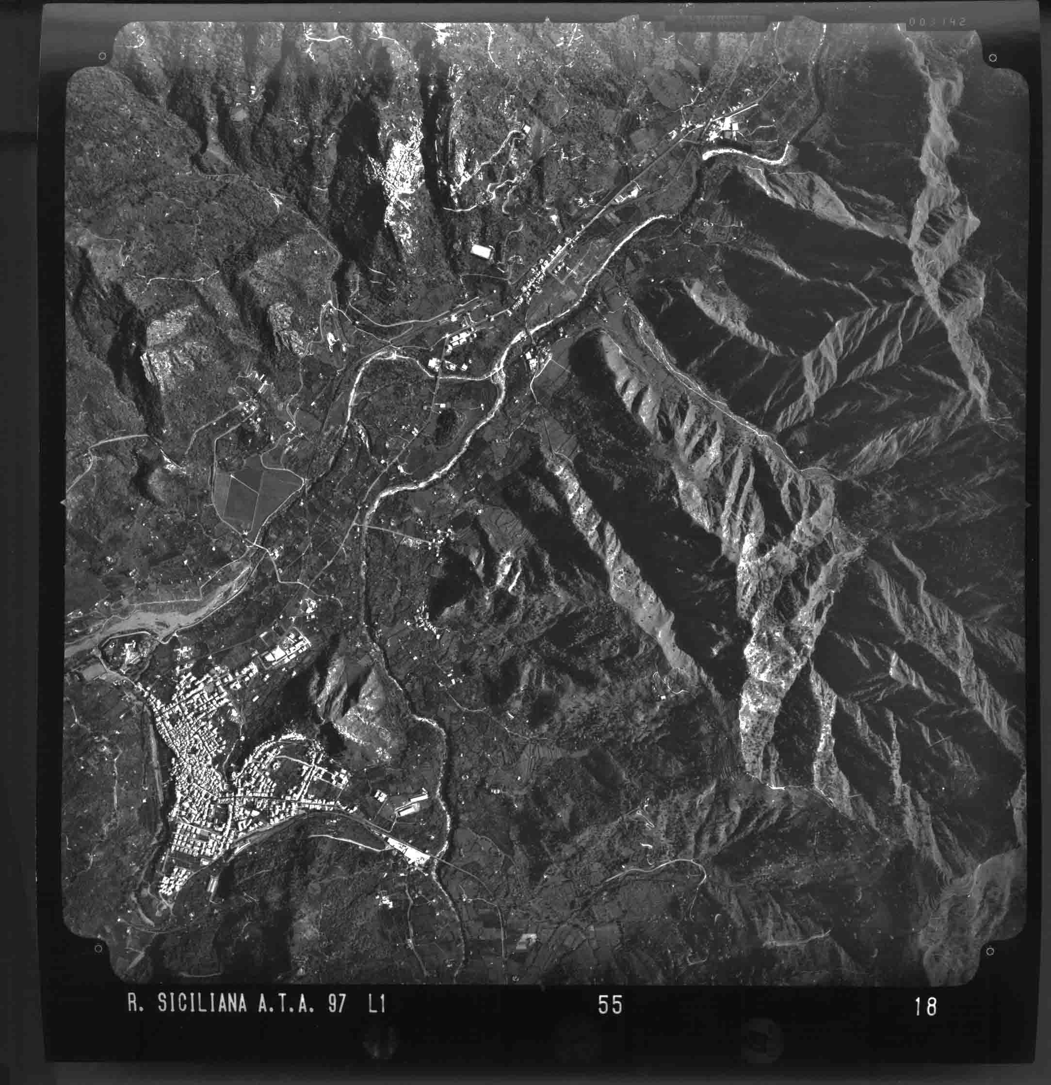 CT CASTIGLIONE DI SICILIA 55 STR 18