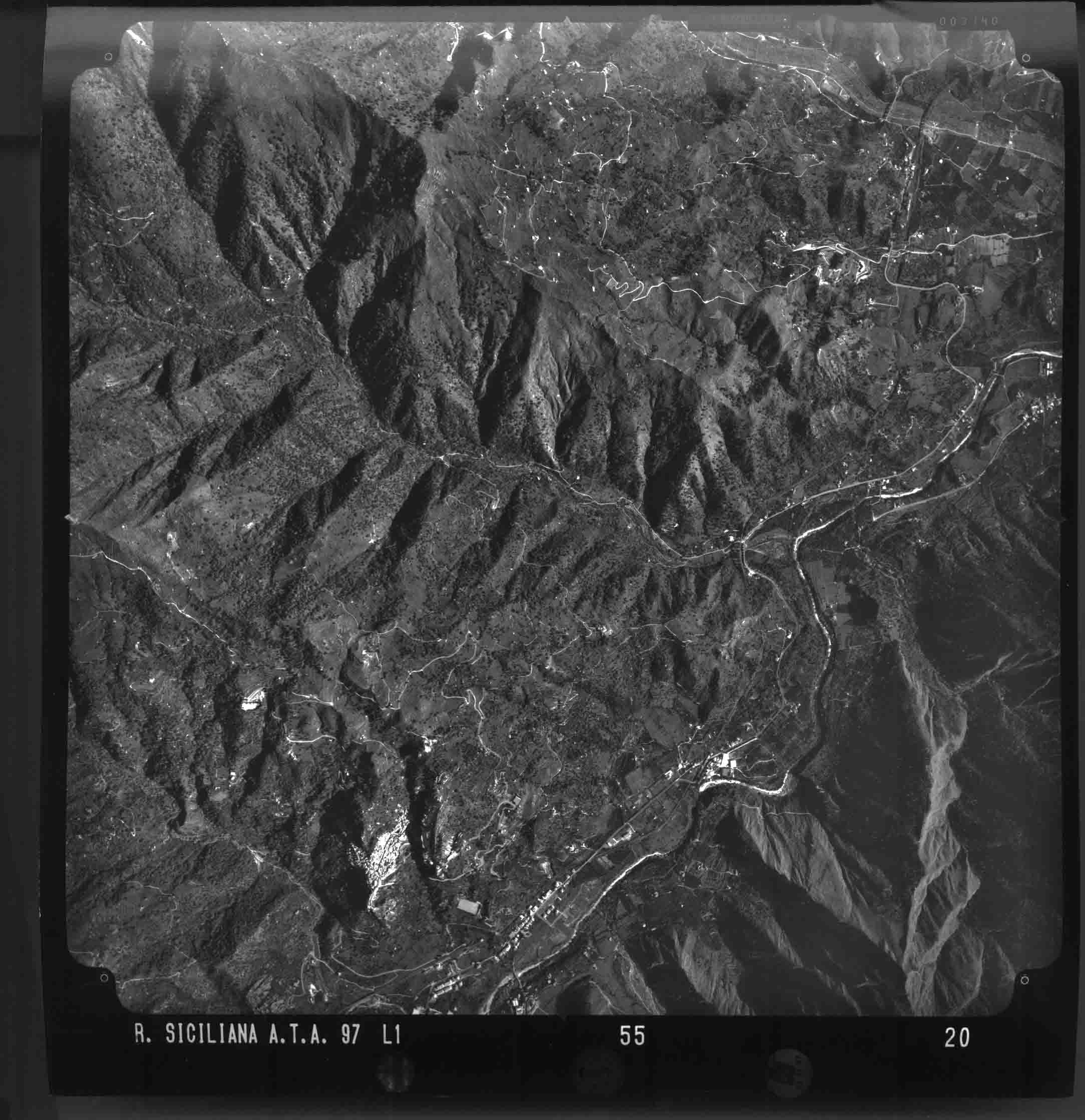 CT CASTIGLIONE DI SICILIA 55 STR 20