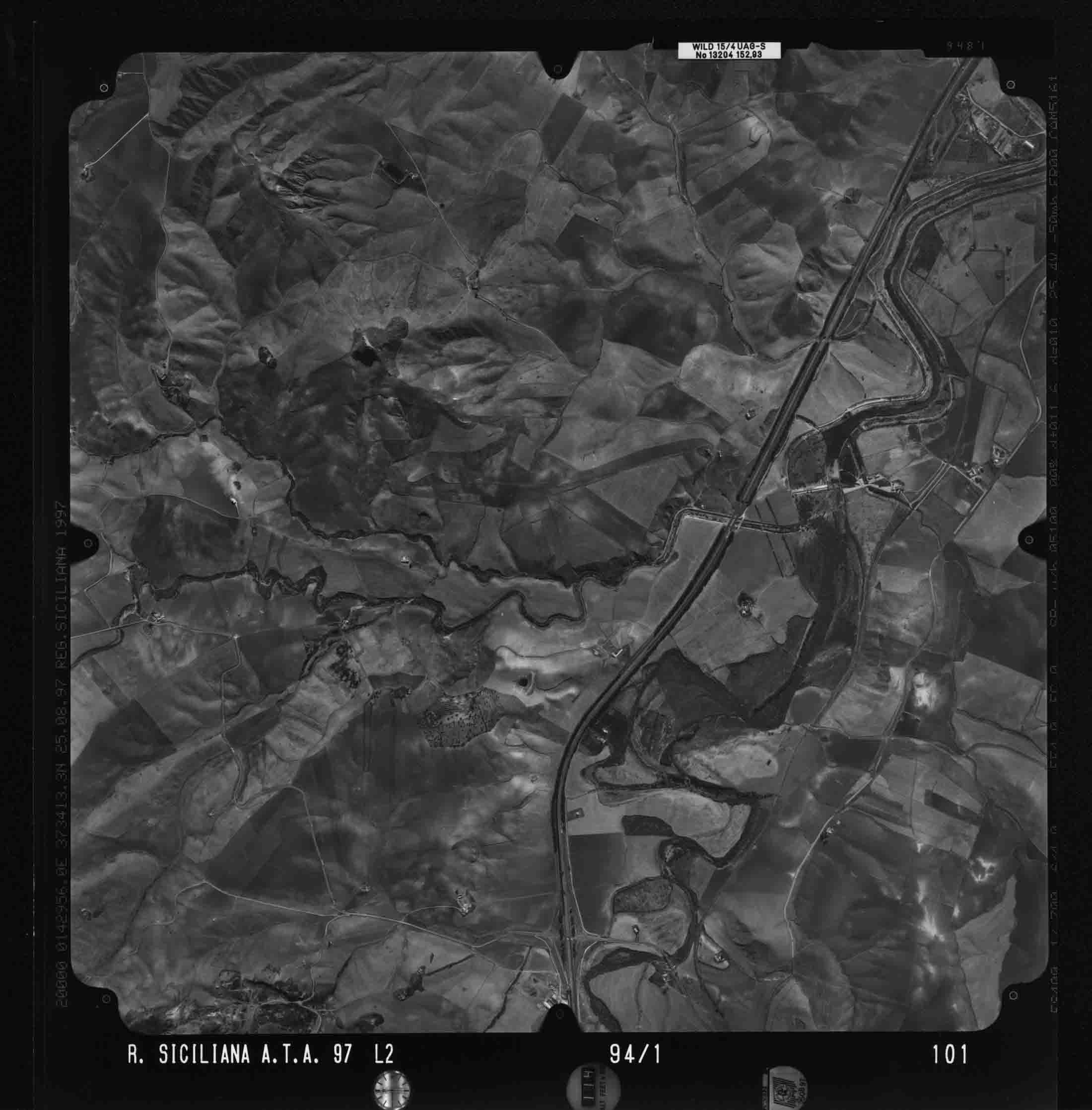 EN AGIRA 101 STR 94 1