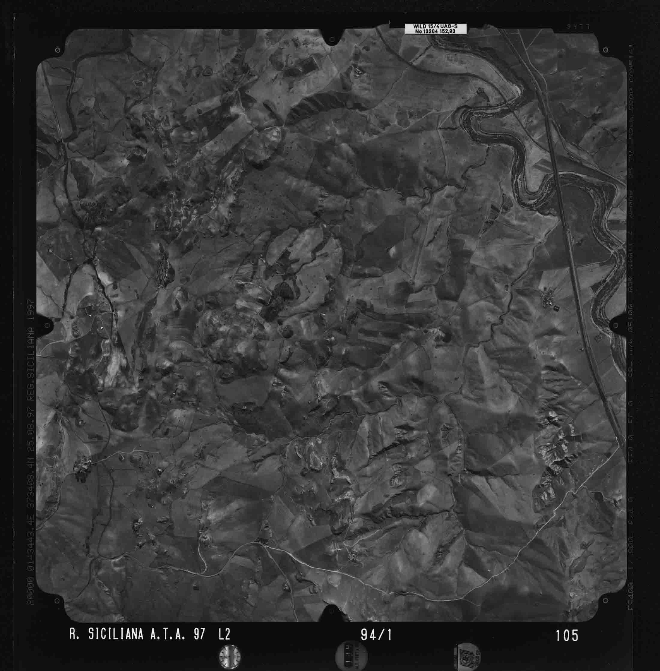 EN AGIRA 105 STR 94 1