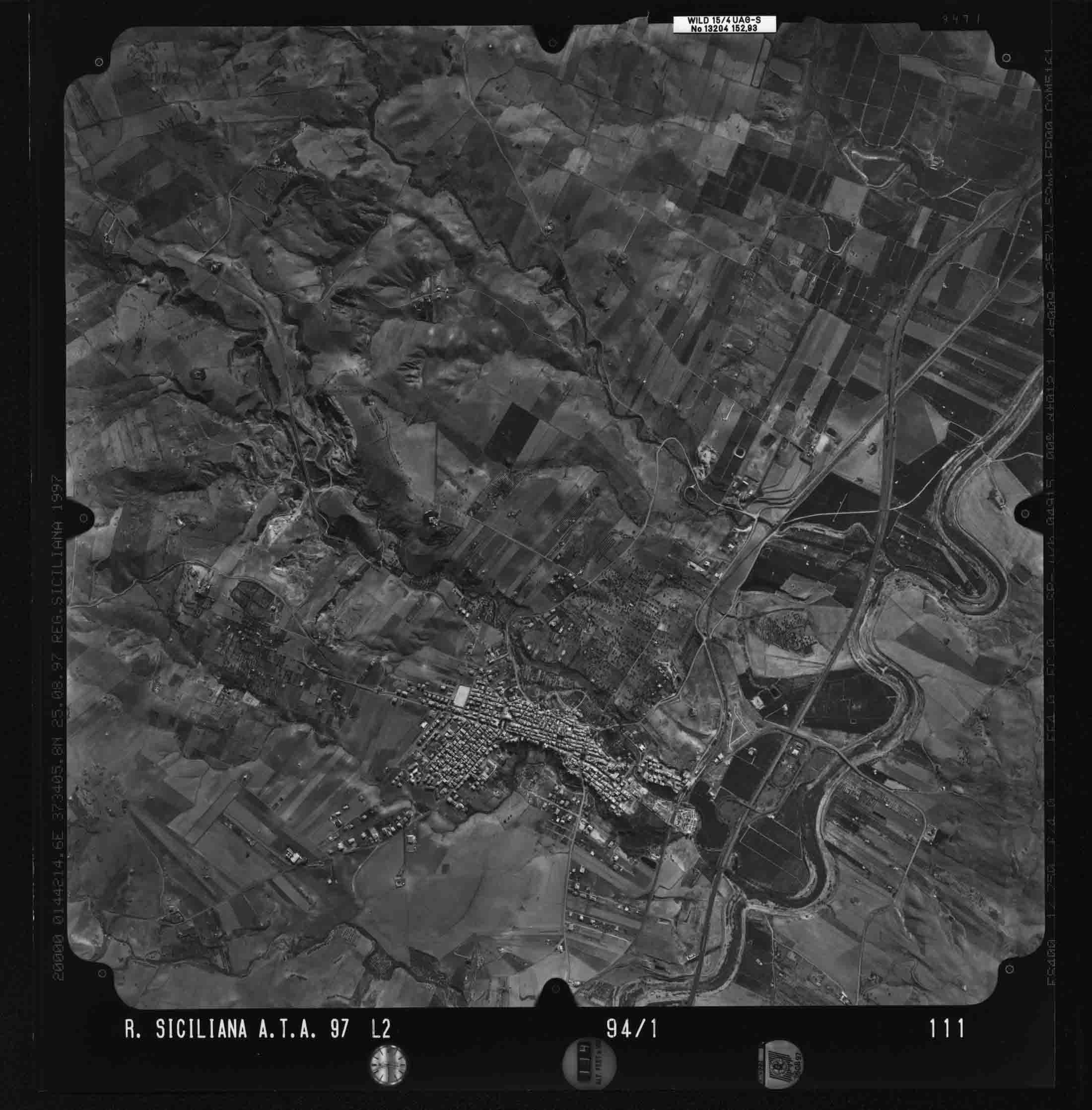 EN AGIRA 111 STR 94 1