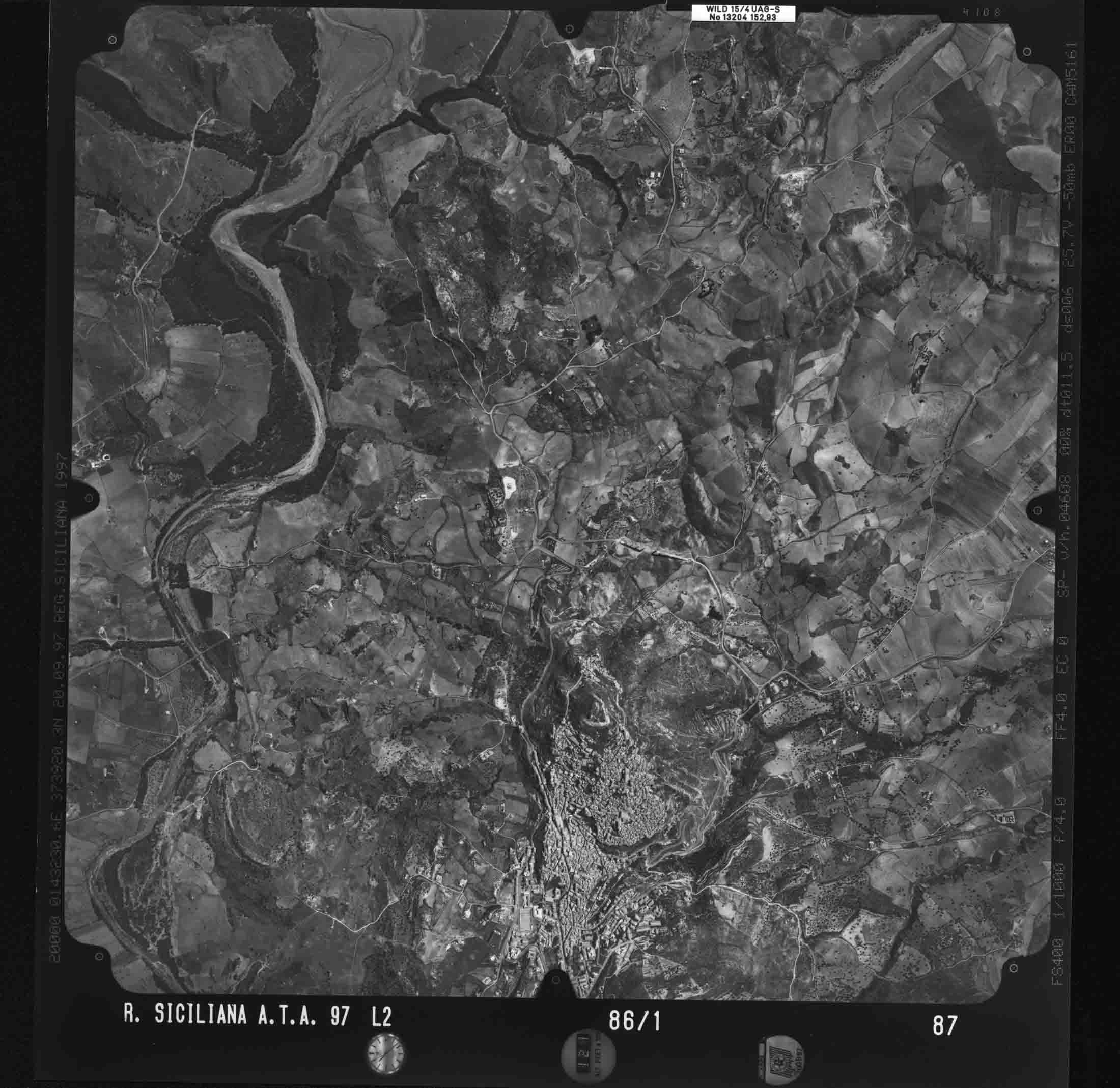 EN AGIRA 87 STR 86 1