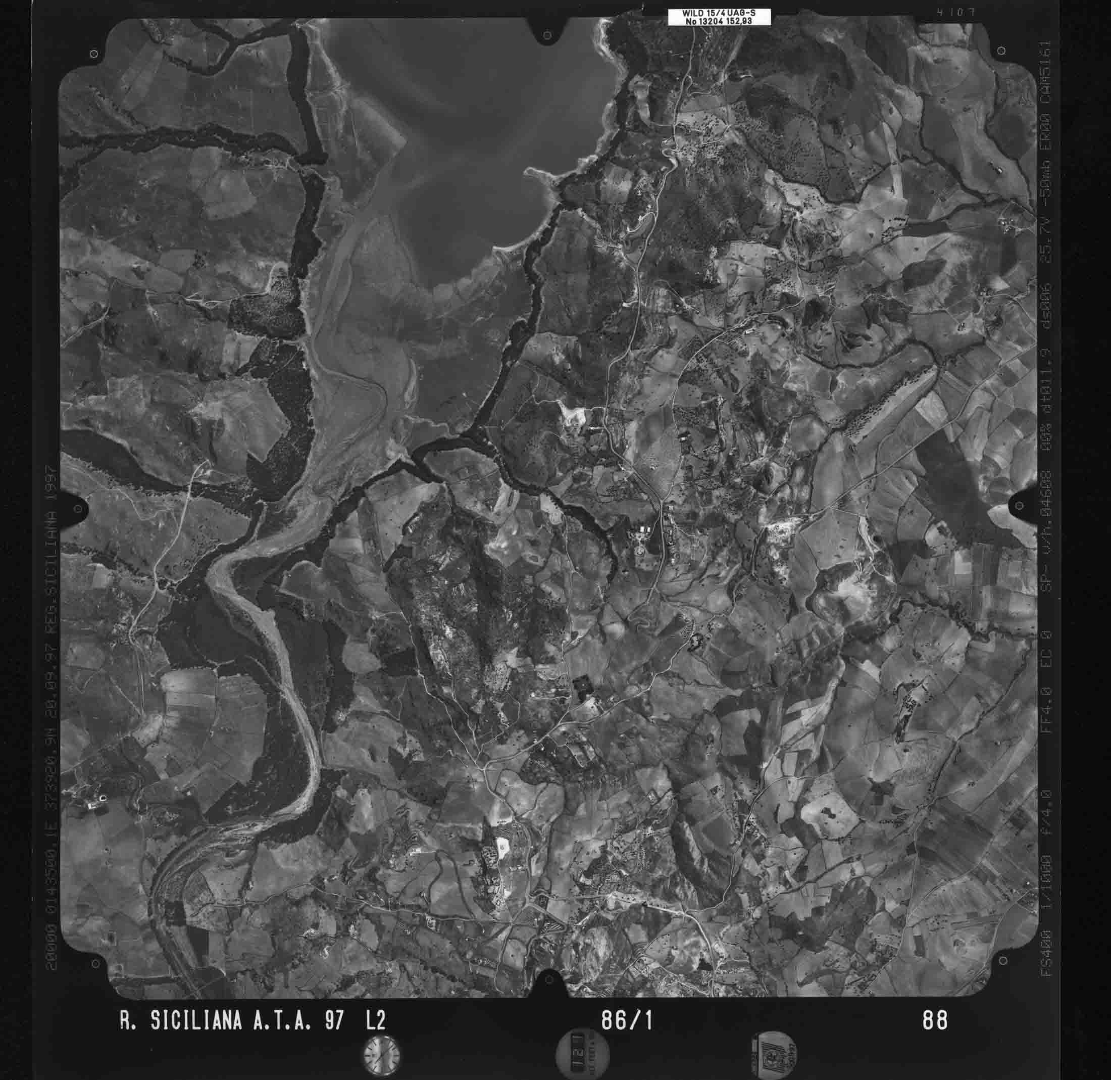 EN AGIRA 88 STR 86 1