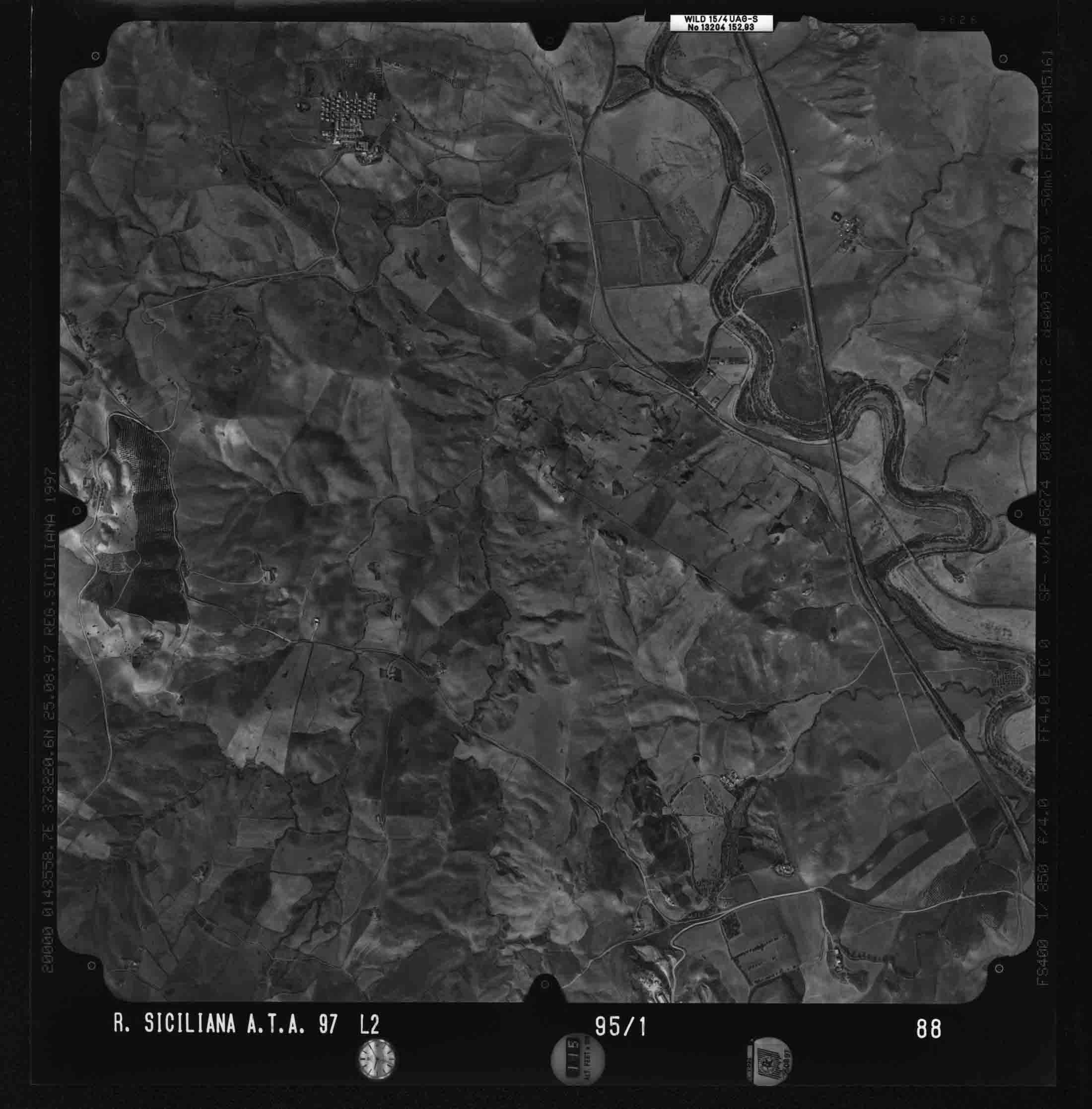 EN AGIRA 88 STR 95 1