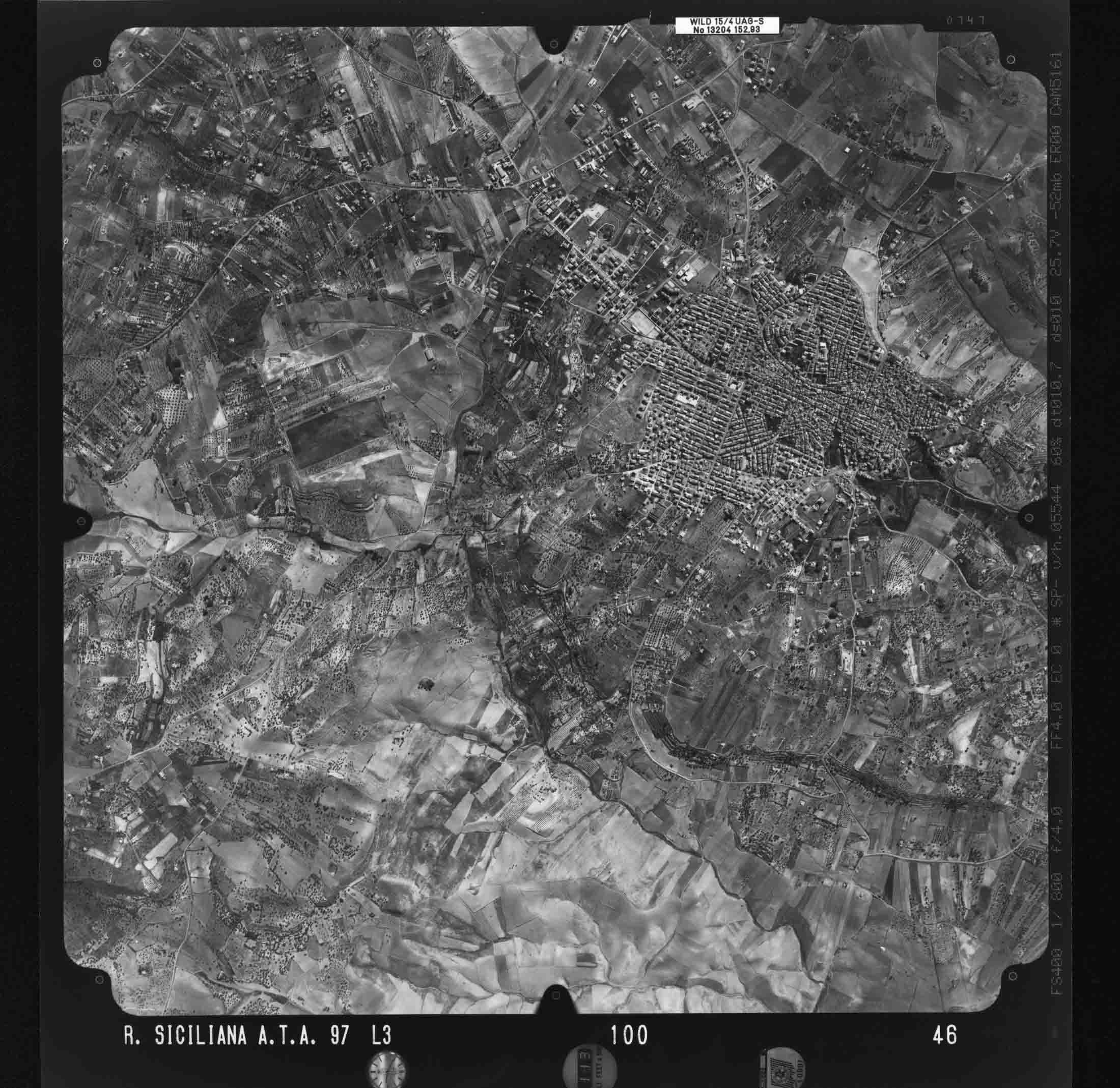 EN BARRAFRANCA 46 STR 100