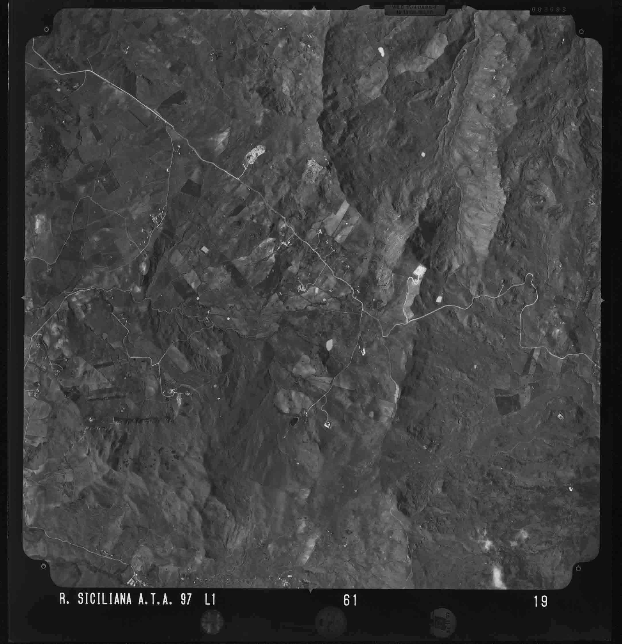 EN NICOSIA 61 STR 19