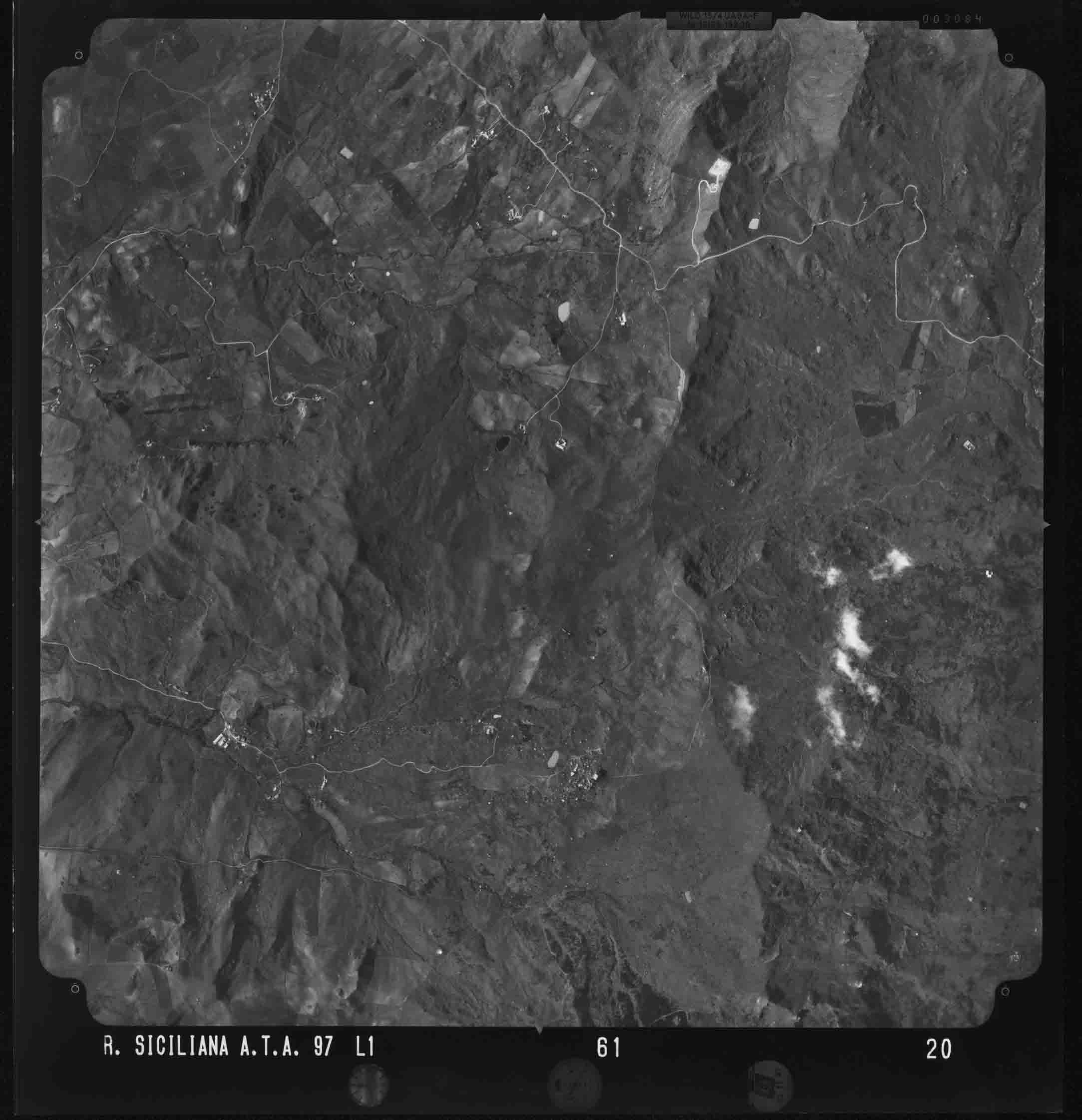 EN NICOSIA 61 STR 20