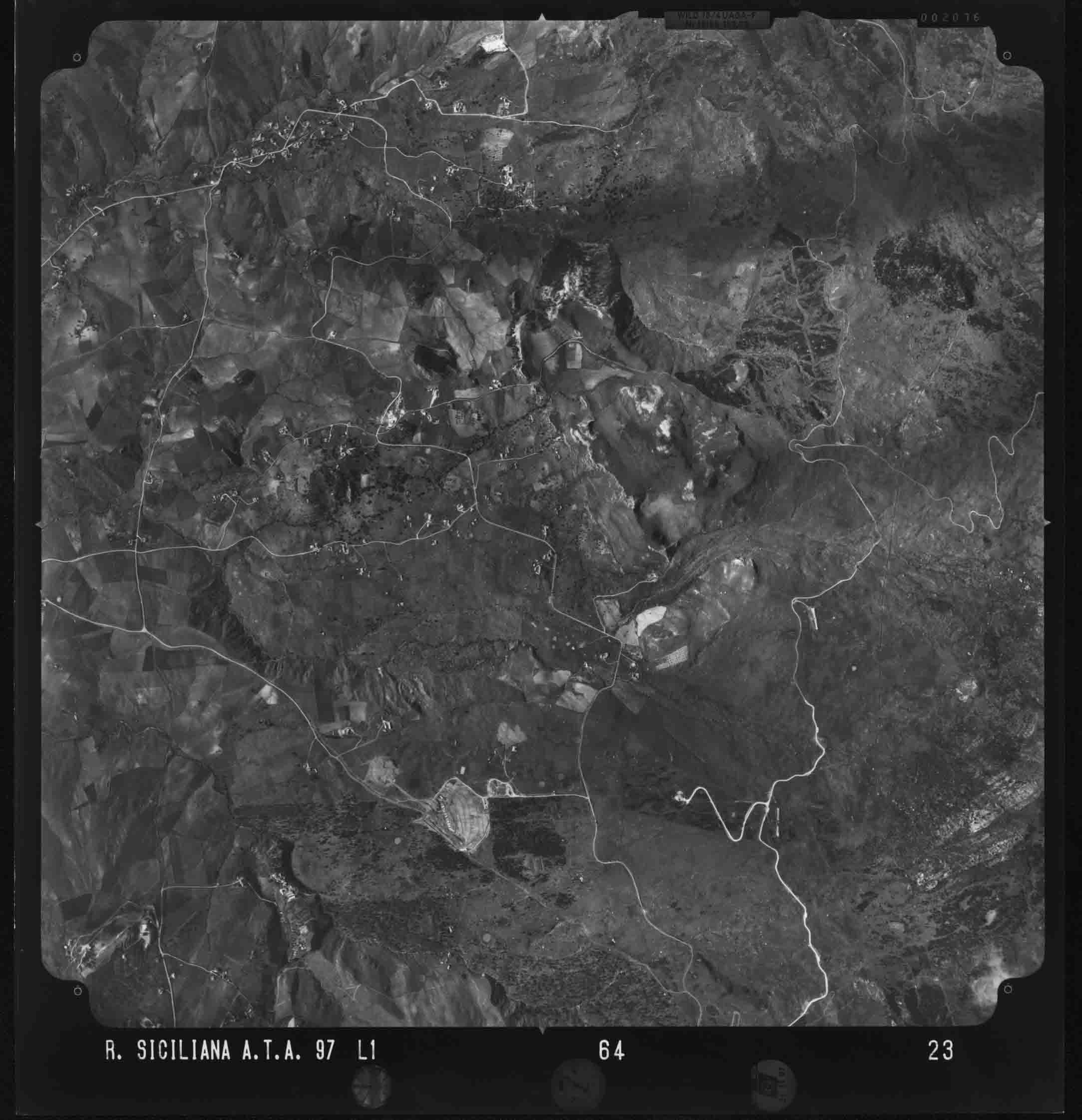 EN NICOSIA 64 STR 23