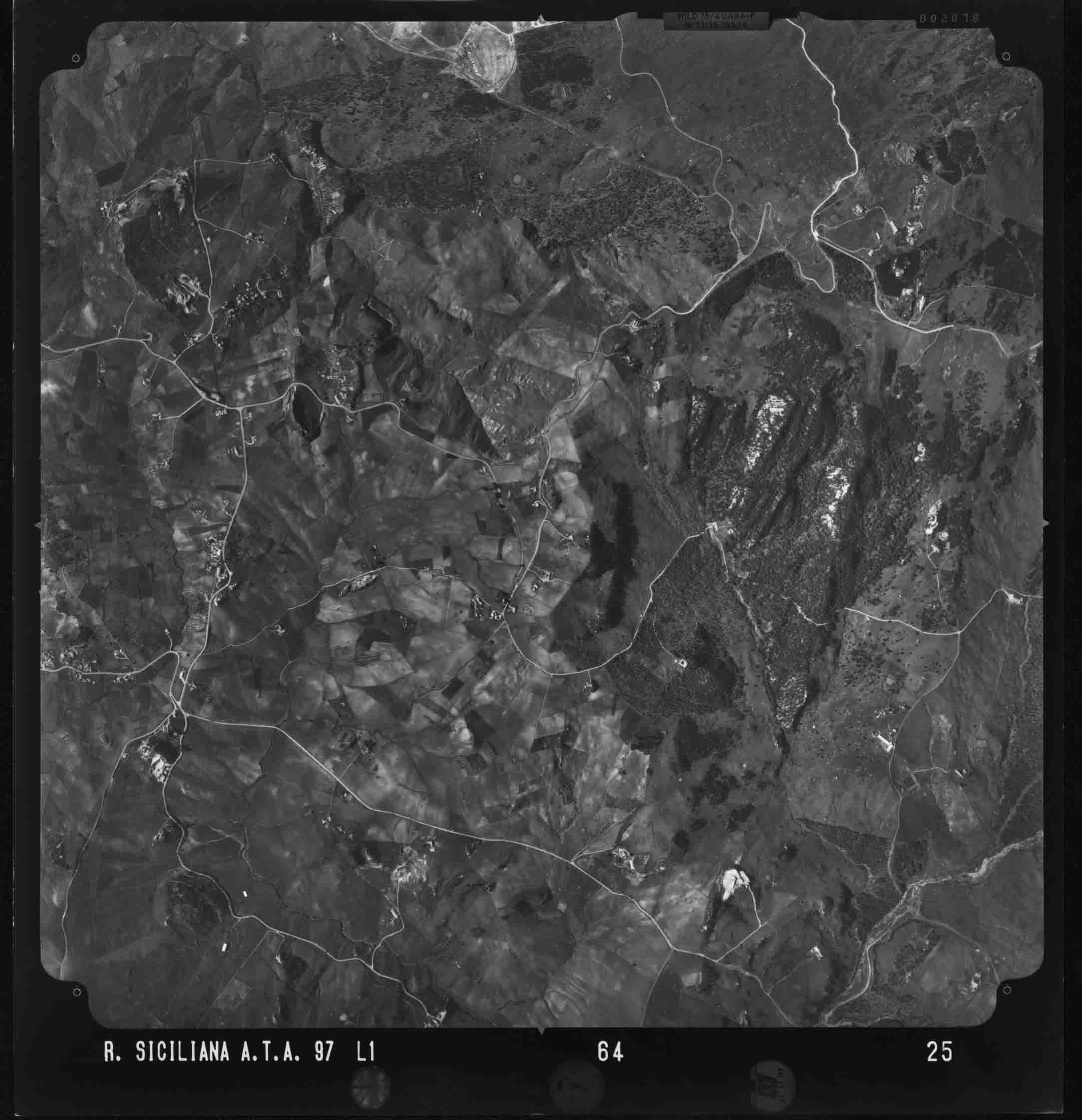 EN NICOSIA 64 STR 25