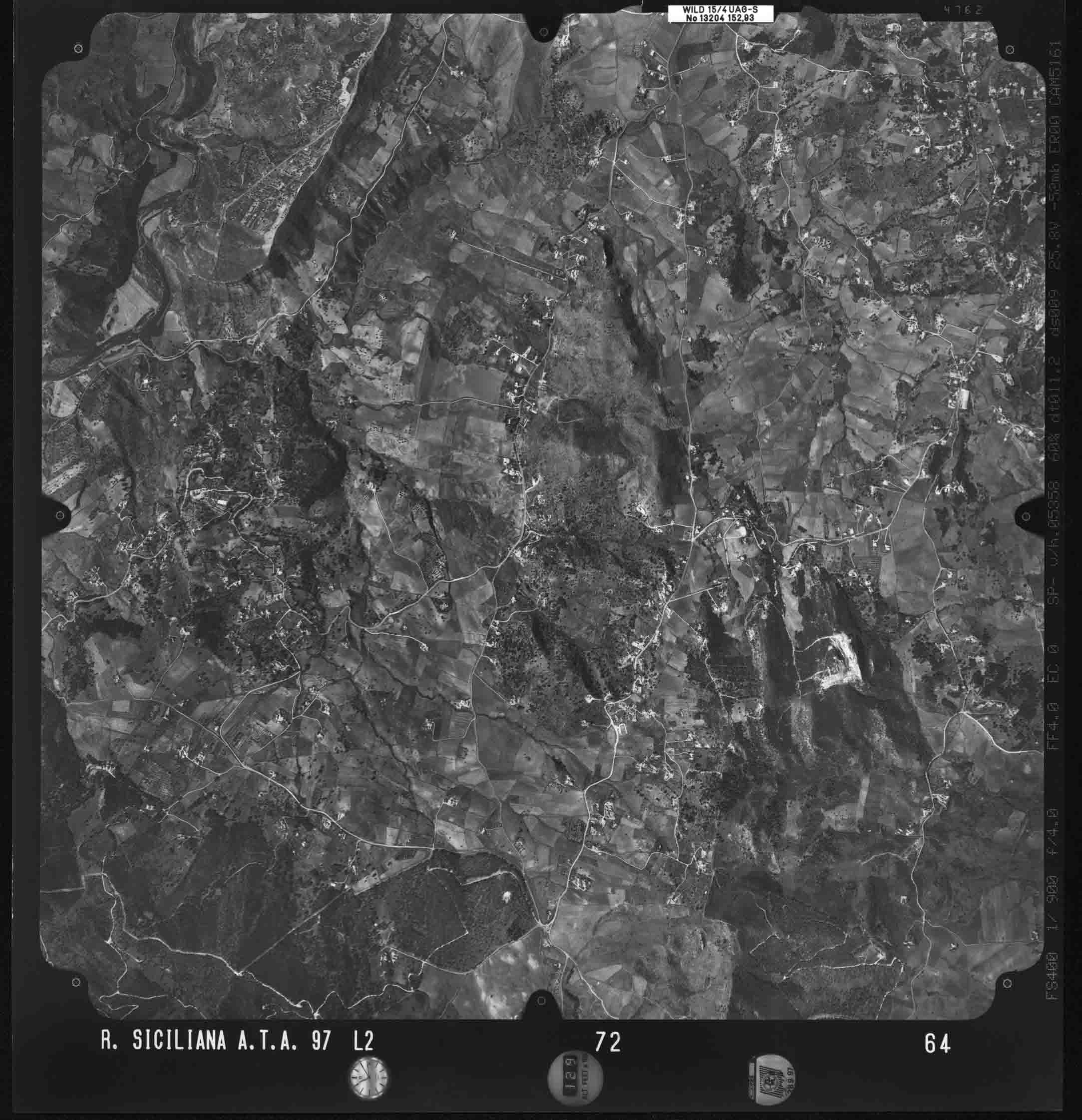 EN NICOSIA 72 STR 64