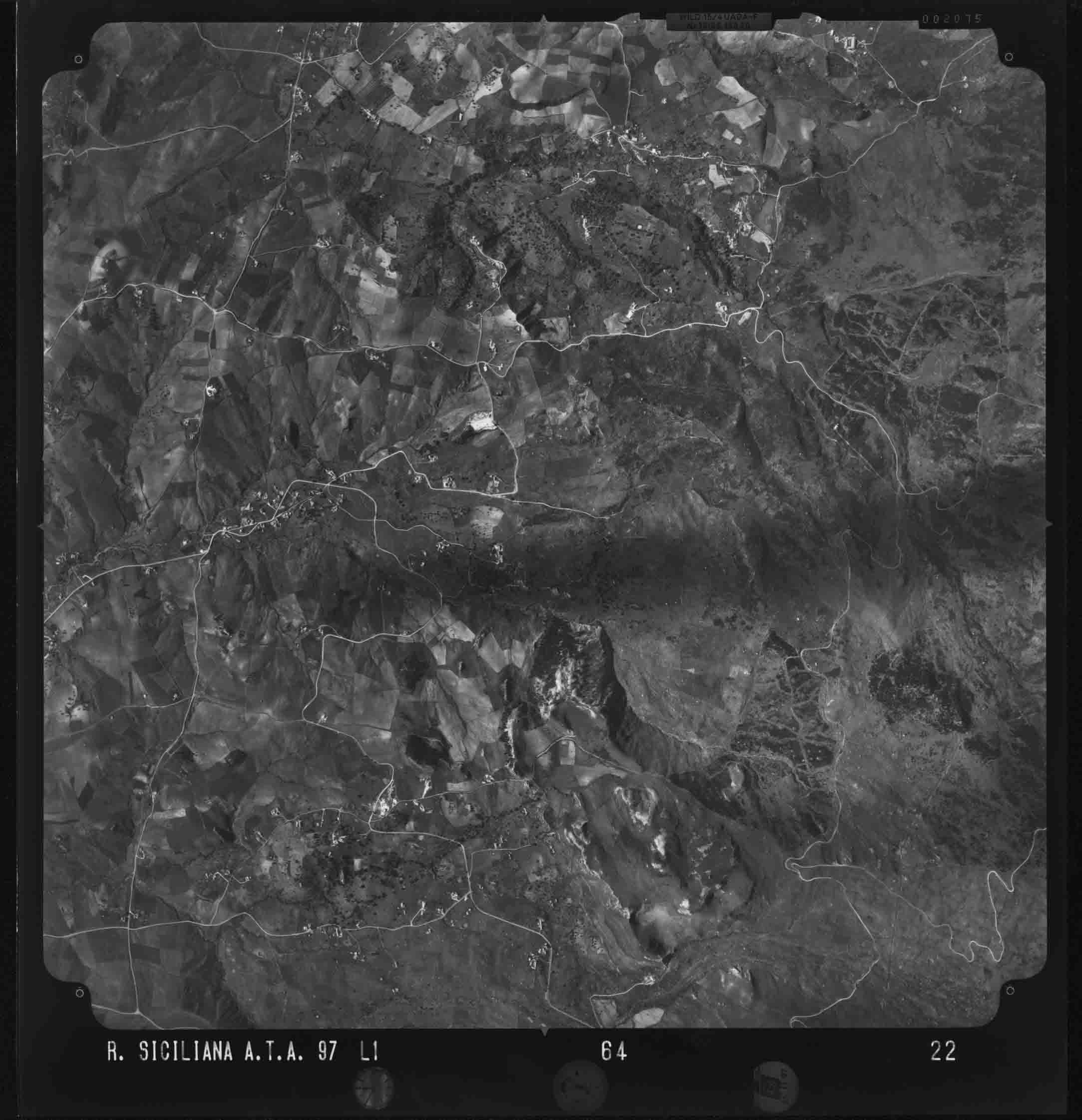 EN SPERLINGA 64 STR 22