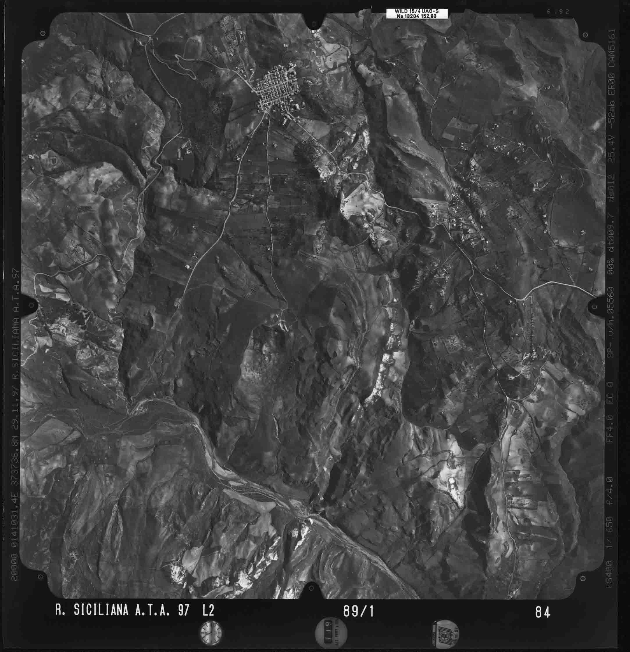 EN VILLAROSA 89 1 STR 84