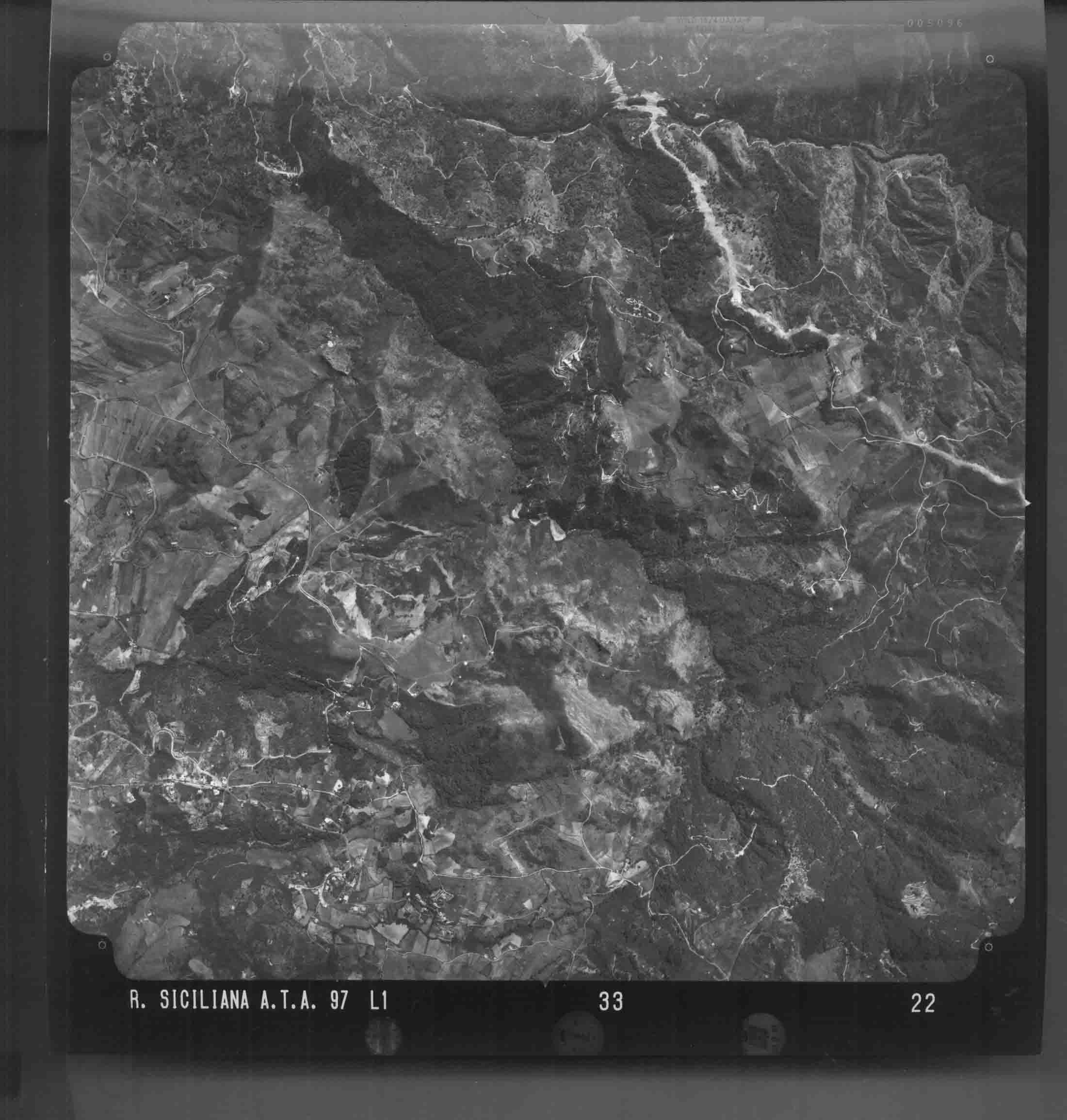 ME BASICO' 33 STR 22