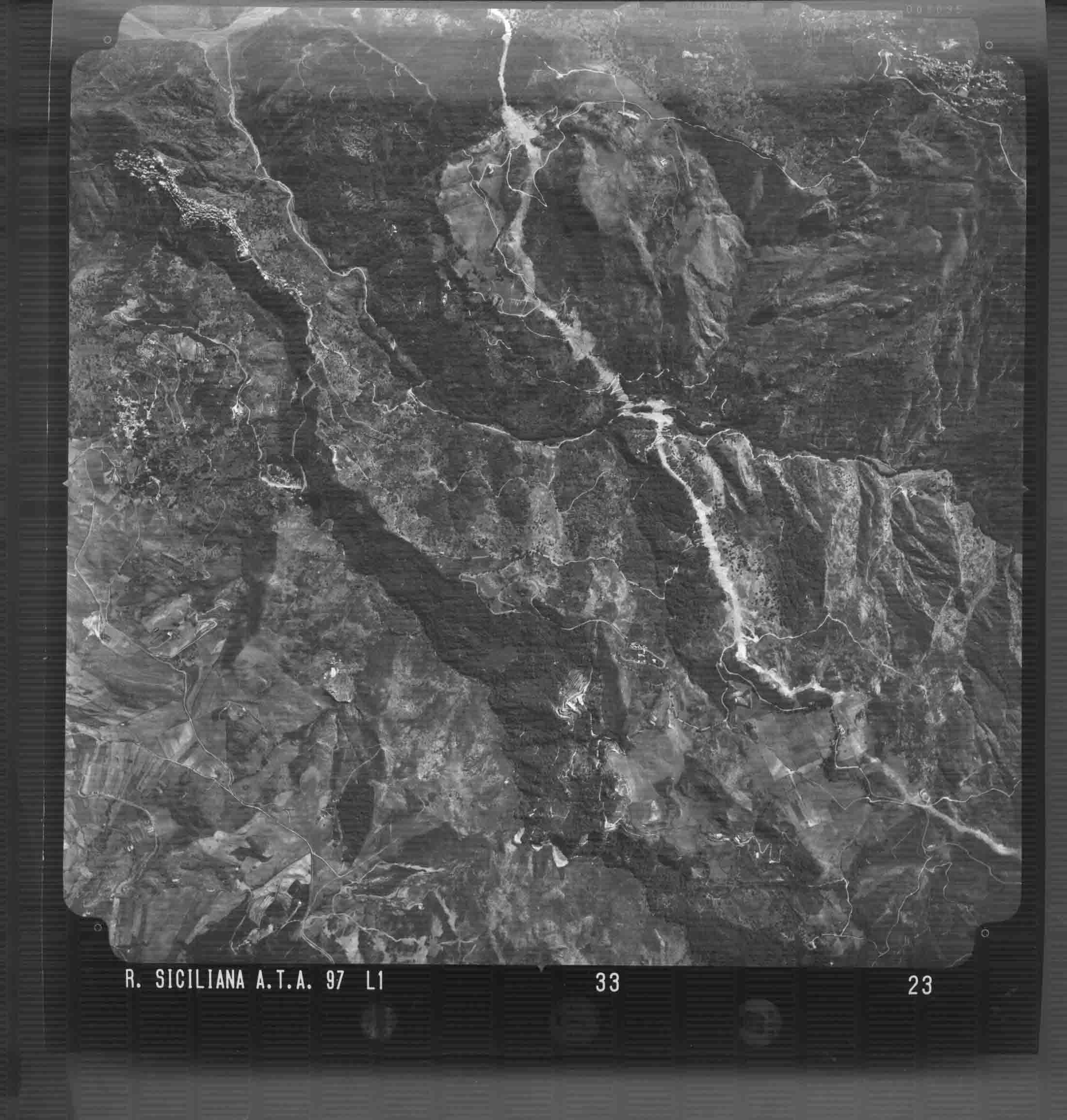 ME BASICO' 33 STR 23