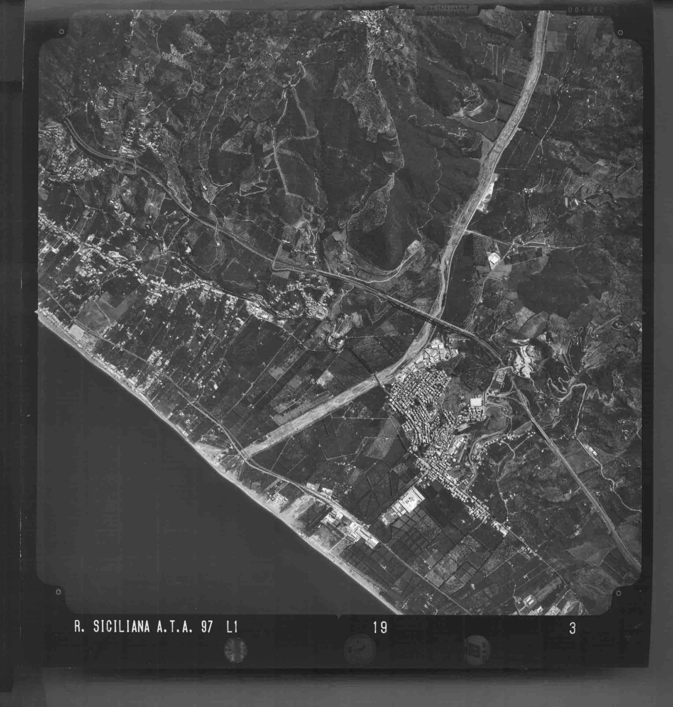 ME CAPRI LEONE 19 STR 3