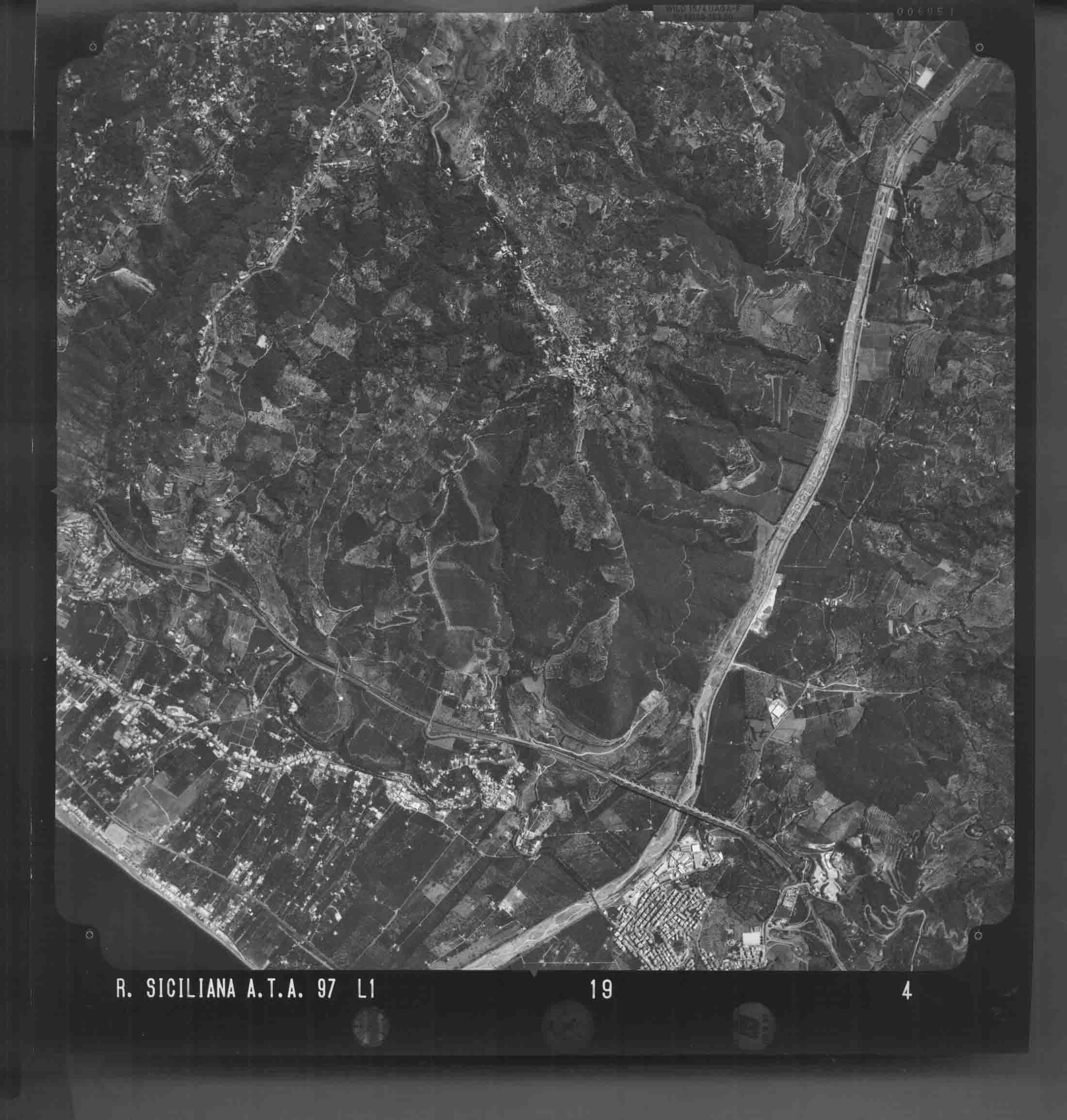 ME CAPRI LEONE 19 STR 4