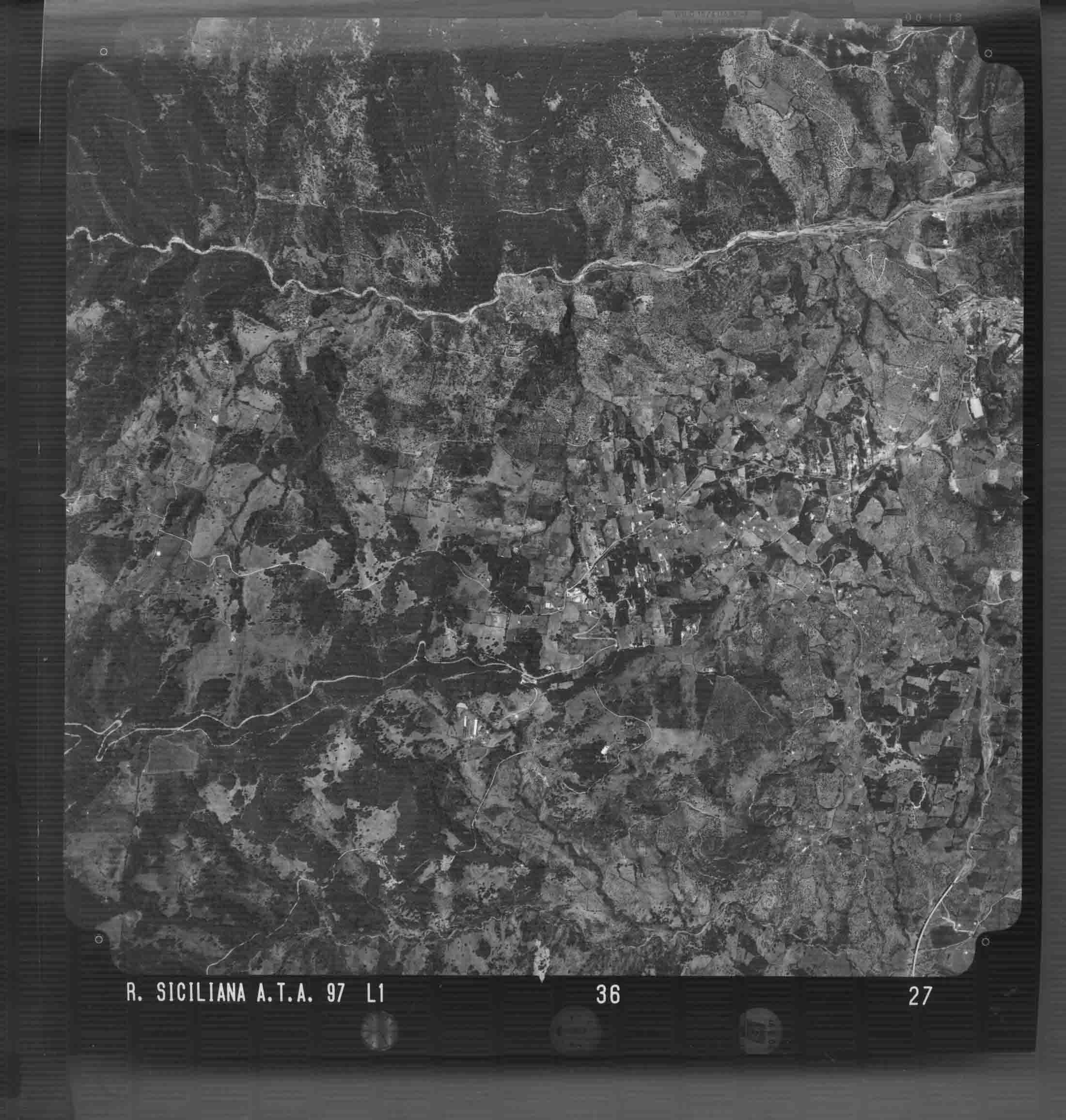 ME CARONIA 36 STR 27