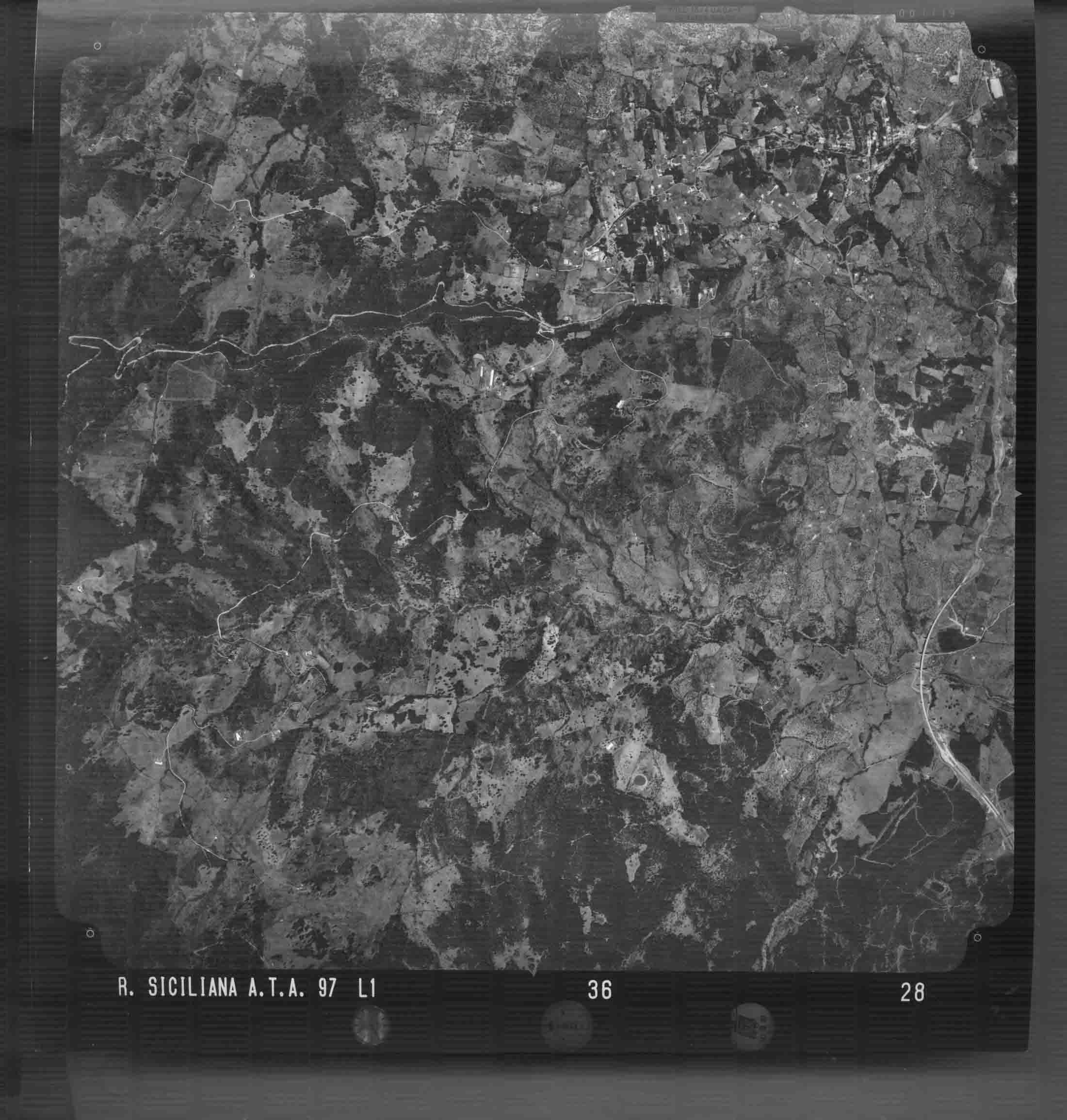 ME CARONIA 36 STR 28