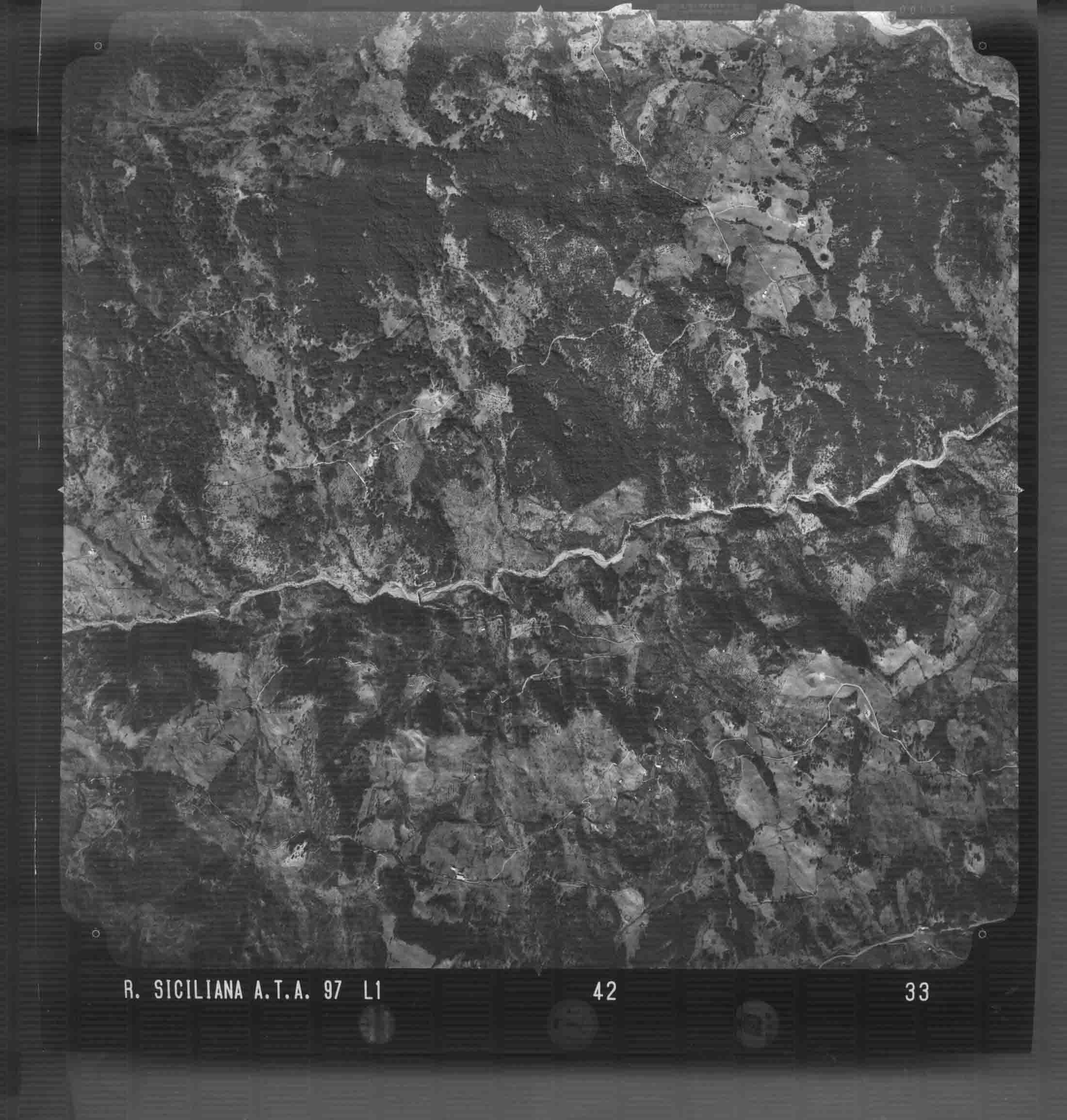 ME CARONIA 42 STR 33