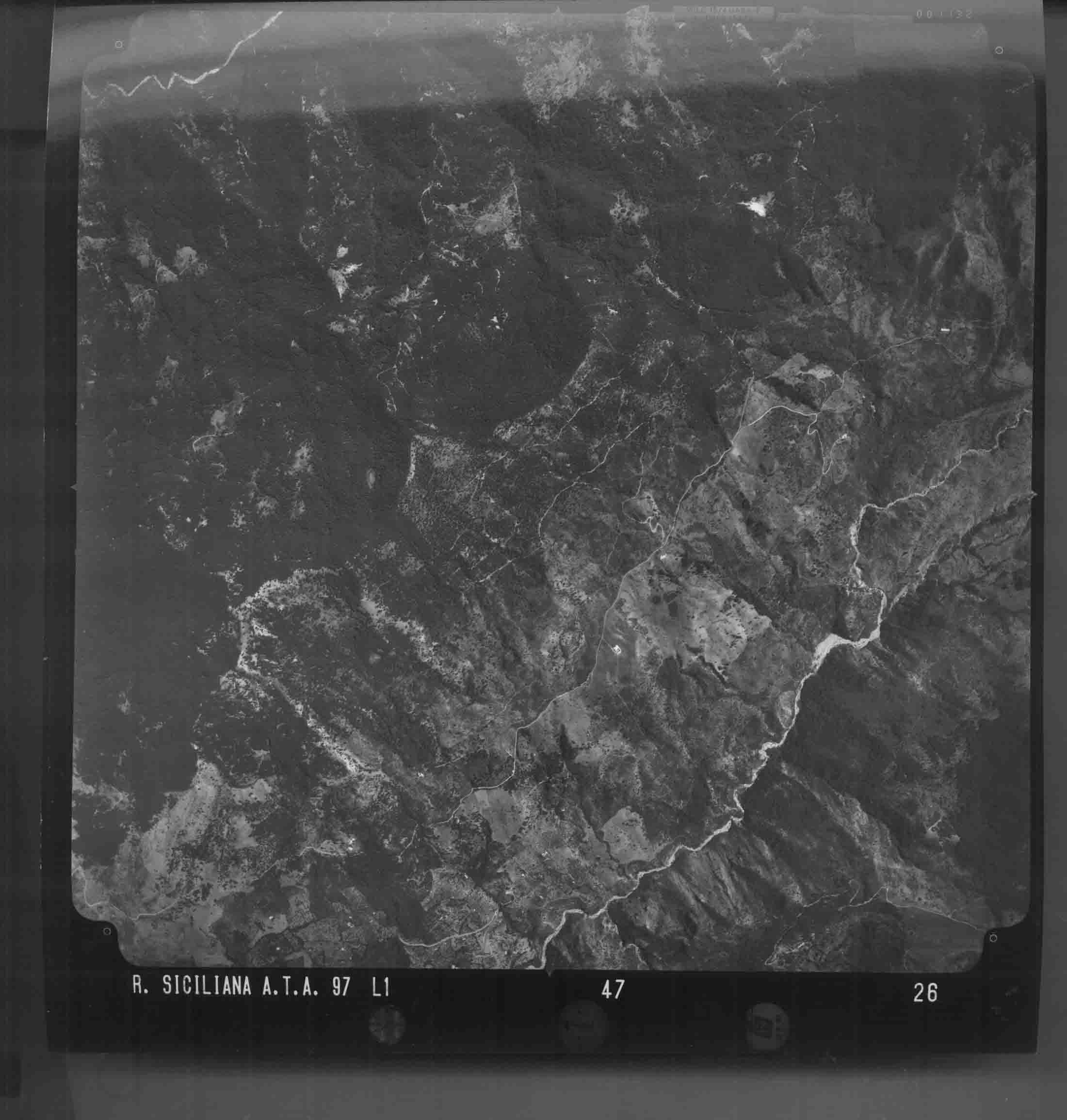 ME CARONIA 47 STR 26