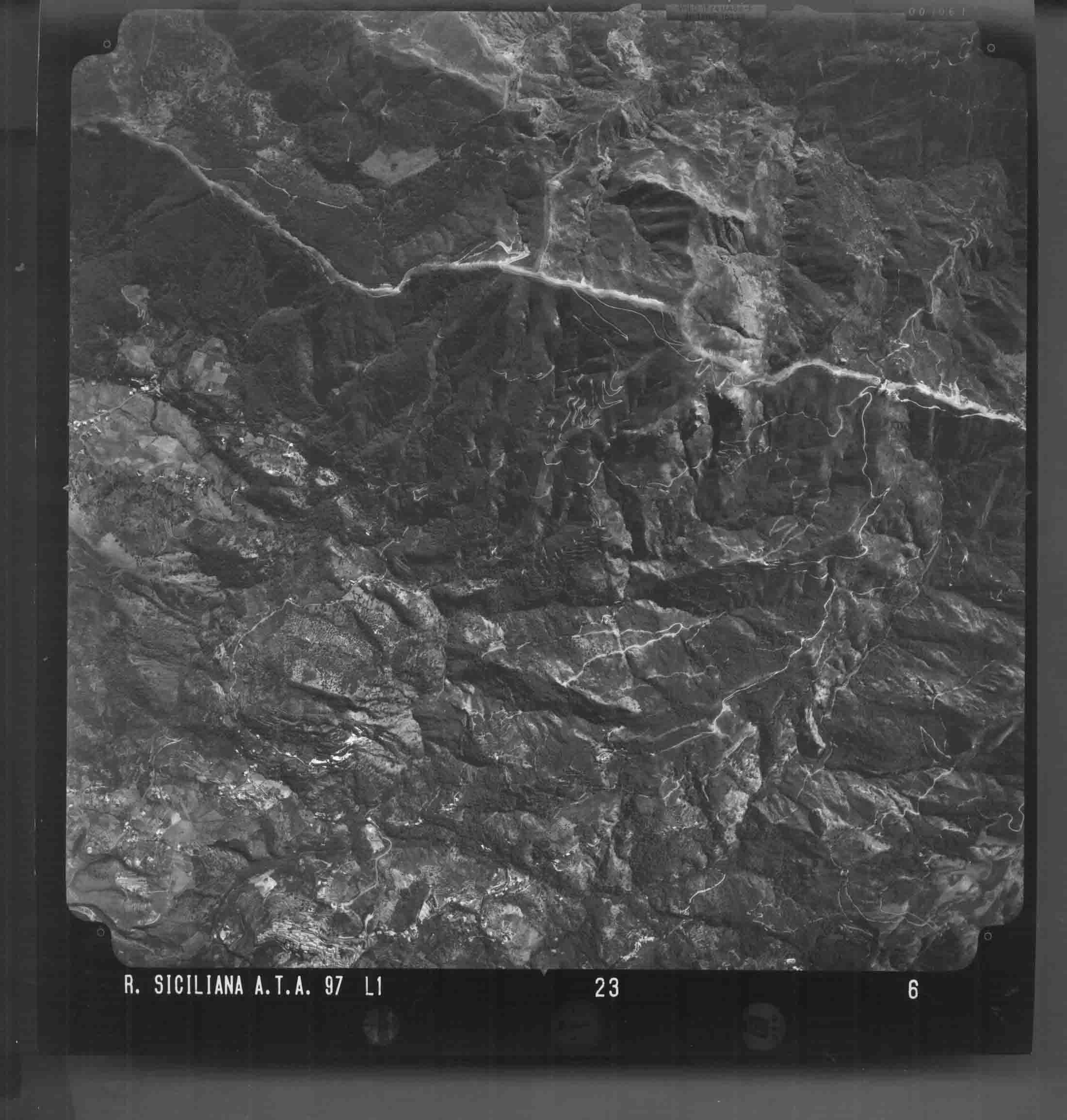 ME CASTROREALE 23 STR 6