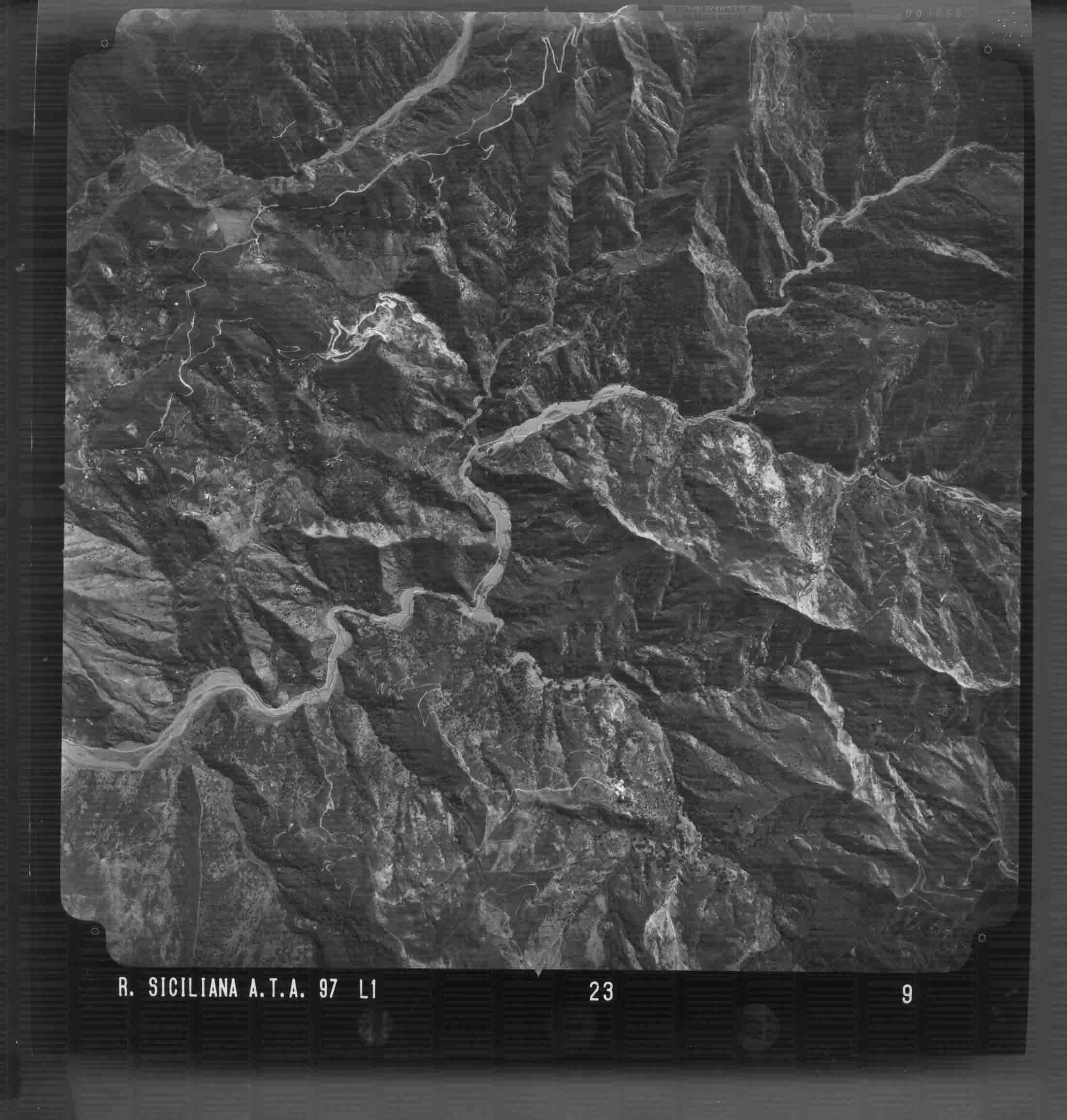 ME CASTROREALE 23 STR 9