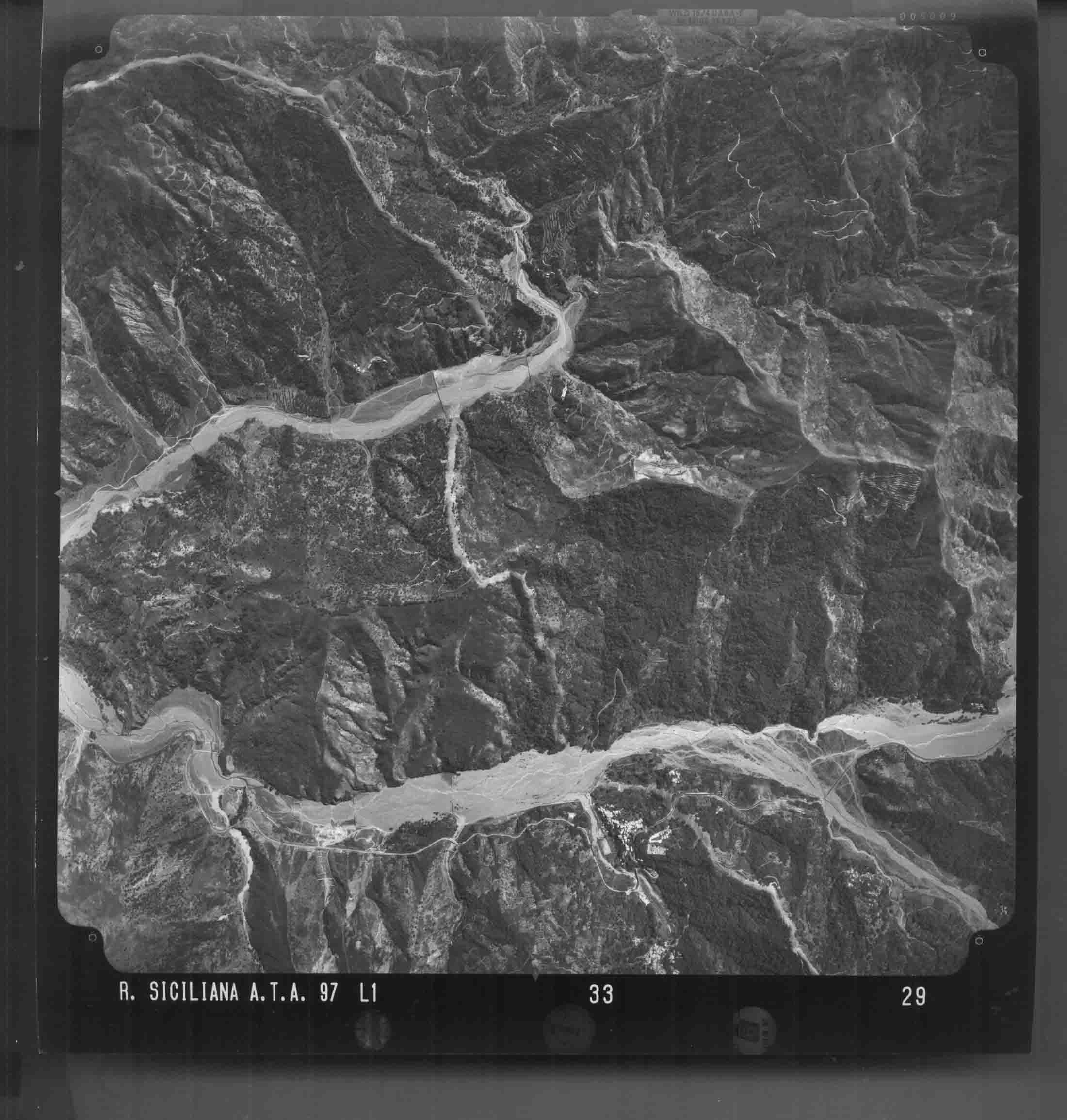 ME CASTROREALE 33 STR 29