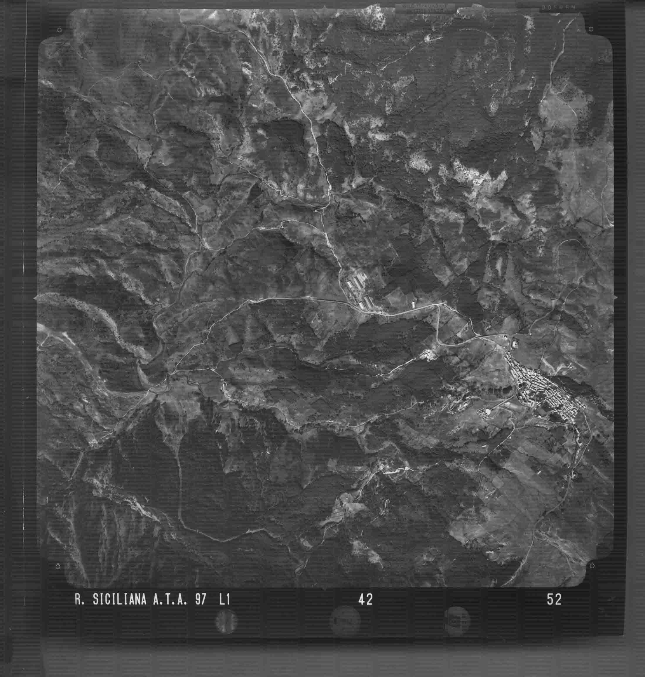 ME FLORESTA 42 STR 52