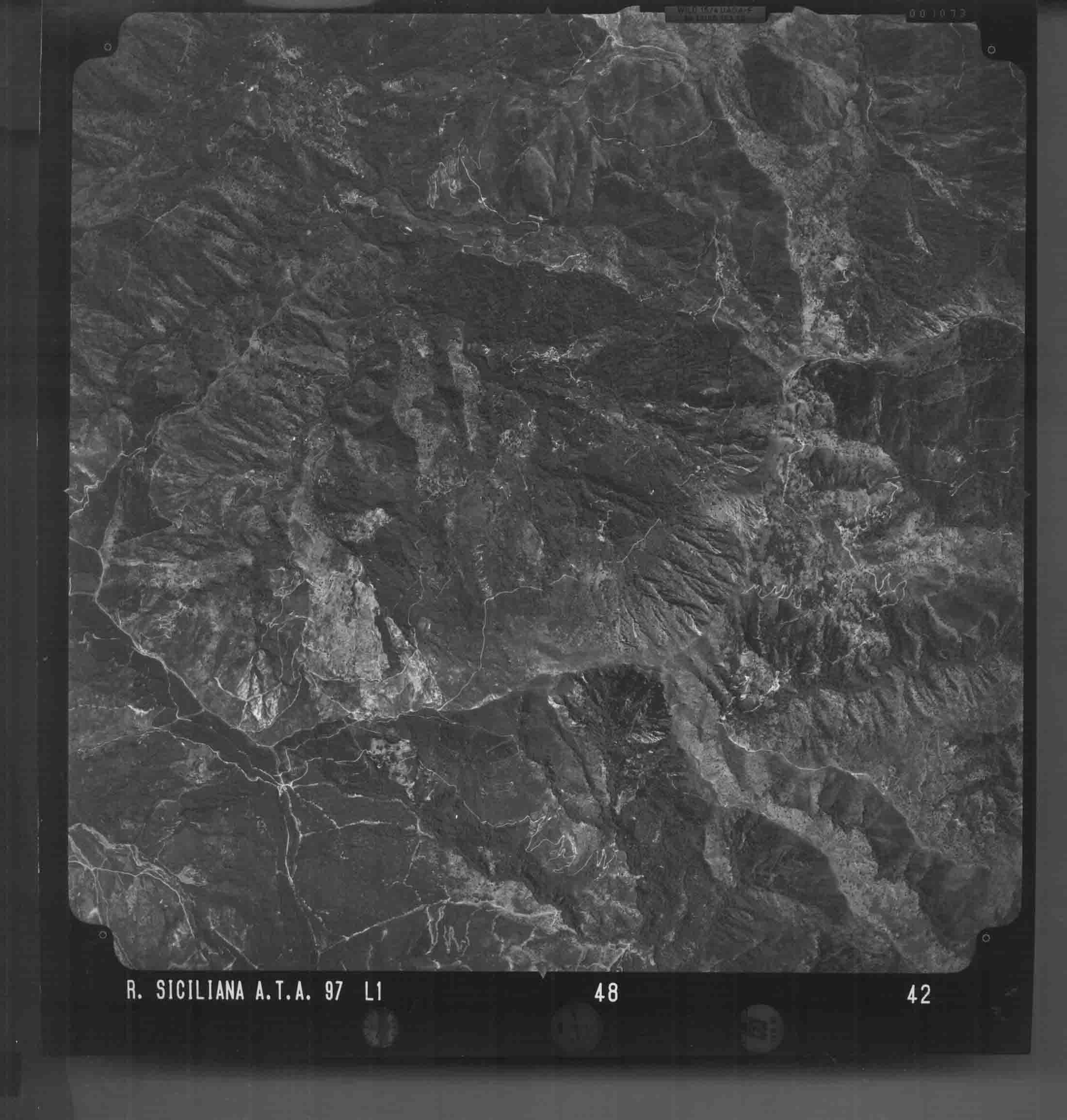 ME FONDACHELLI FANTINA 48 STR 42