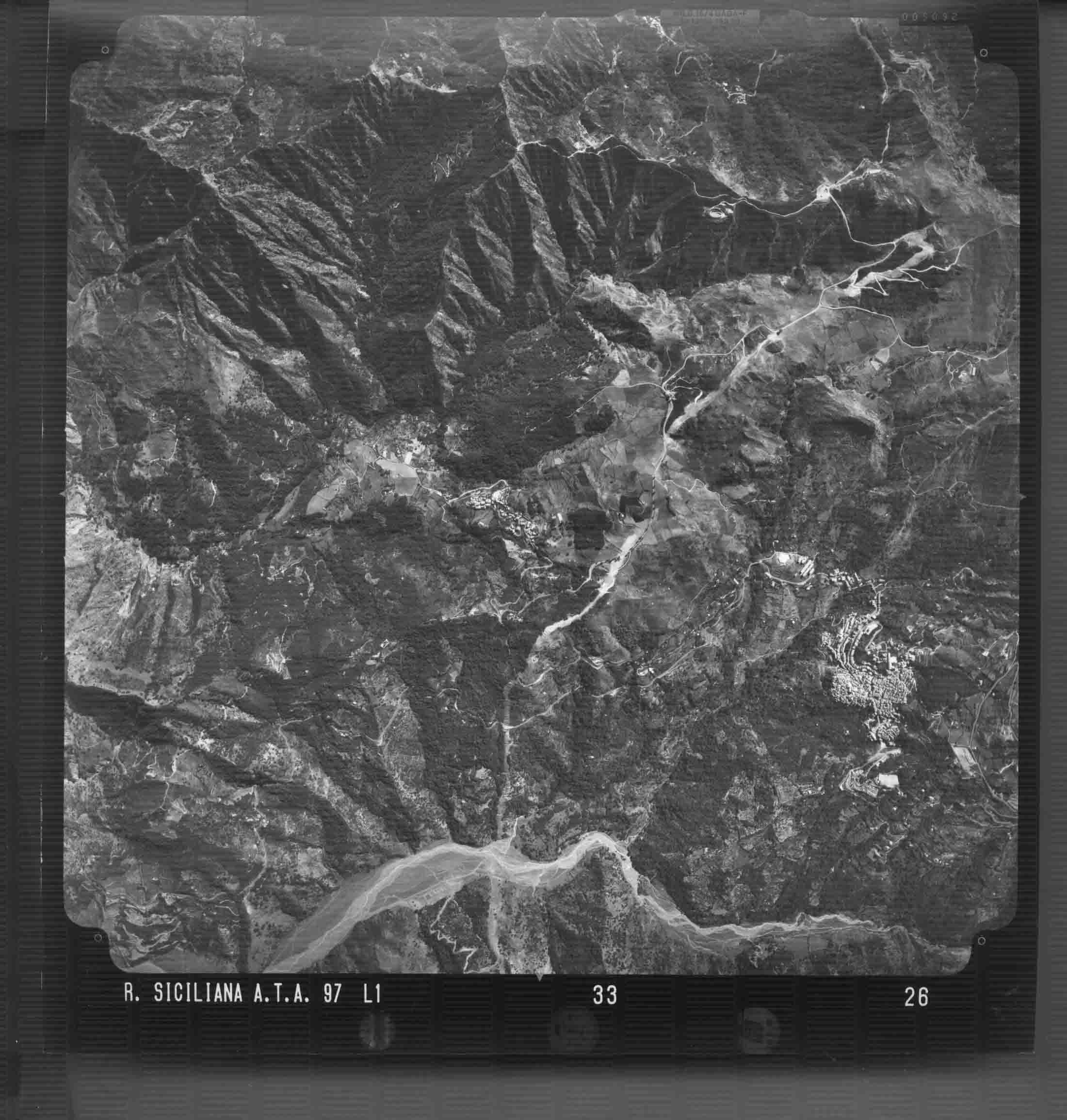 ME FONDACHELLI FATINA 33 STR 26