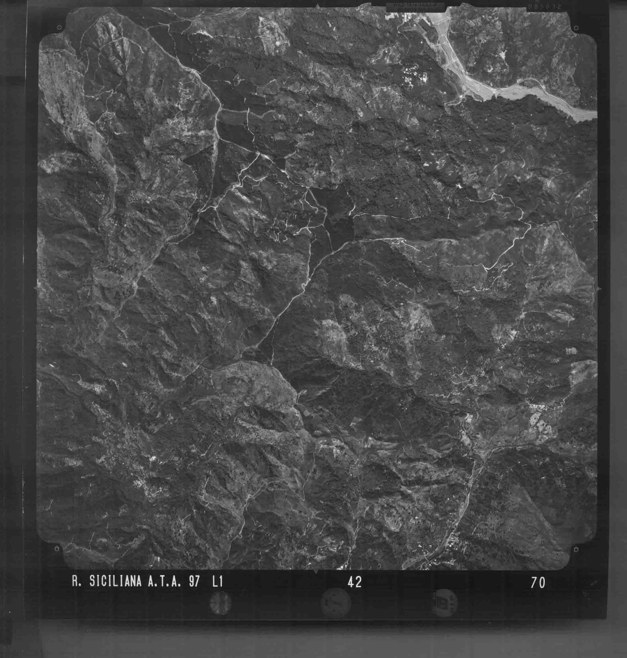 ME FONDACHELLI FATINA 42 STR 70