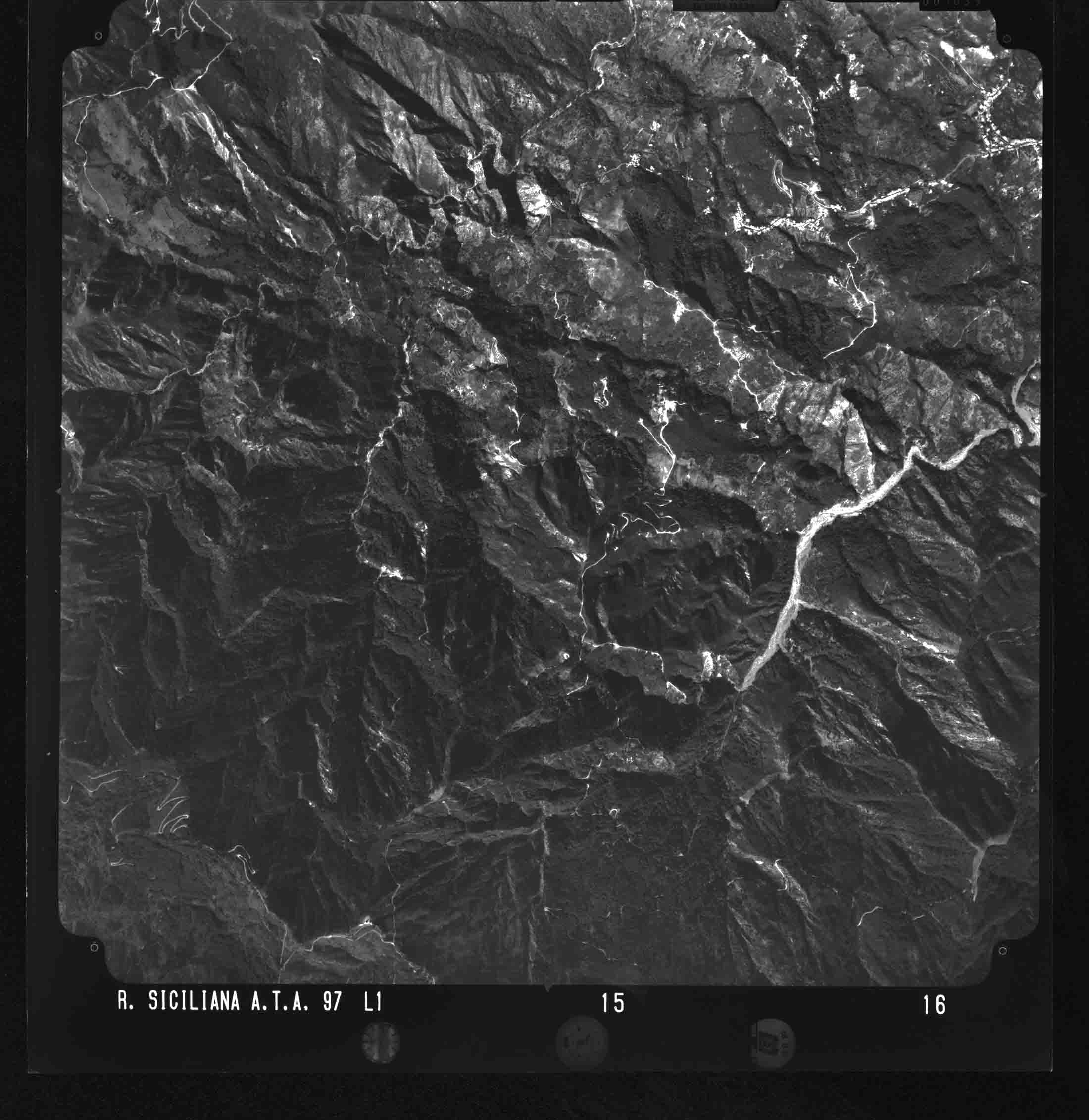 ME MESSINA 15 STR 16