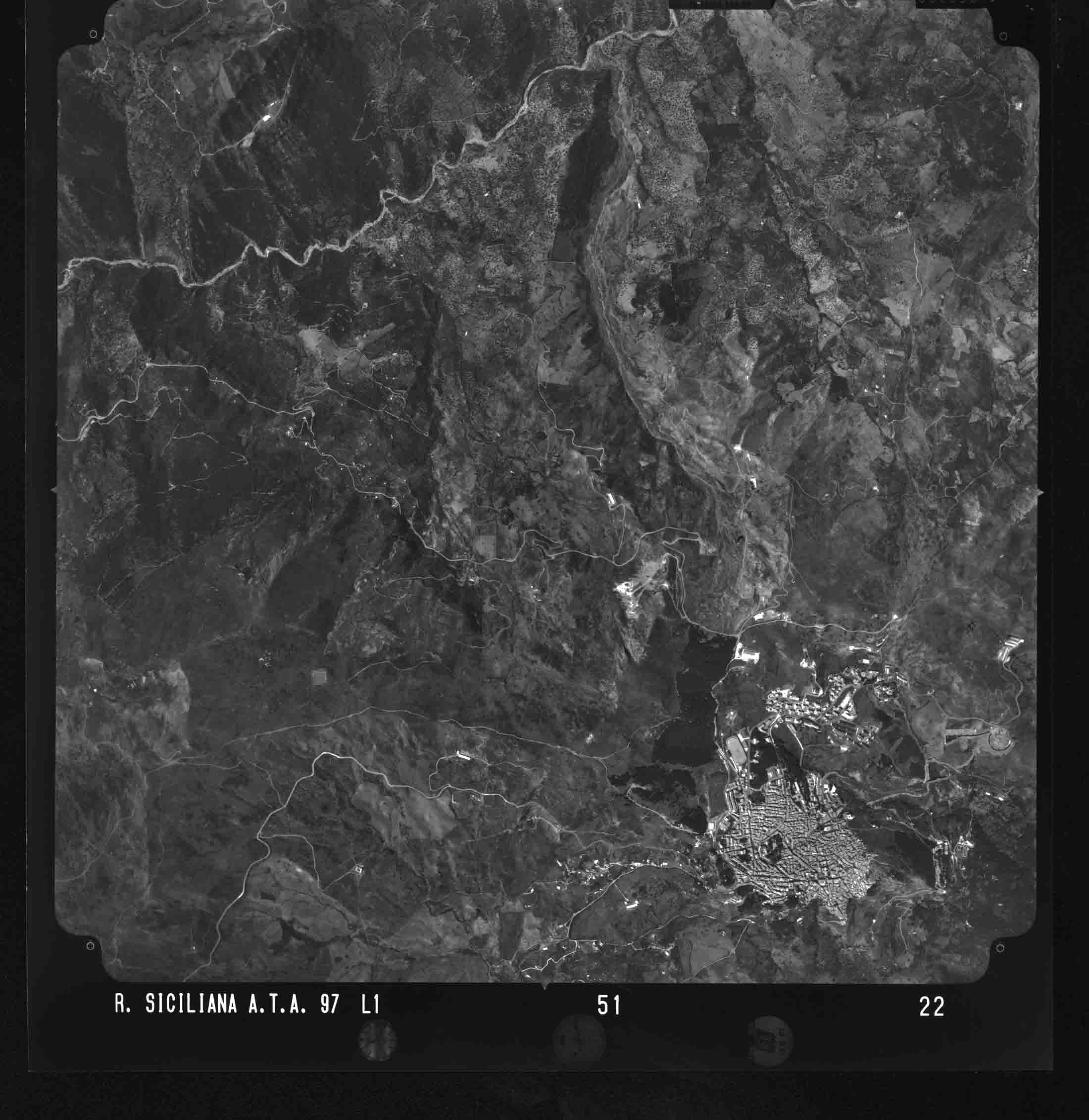 ME MISTRETTA 51 STR 22