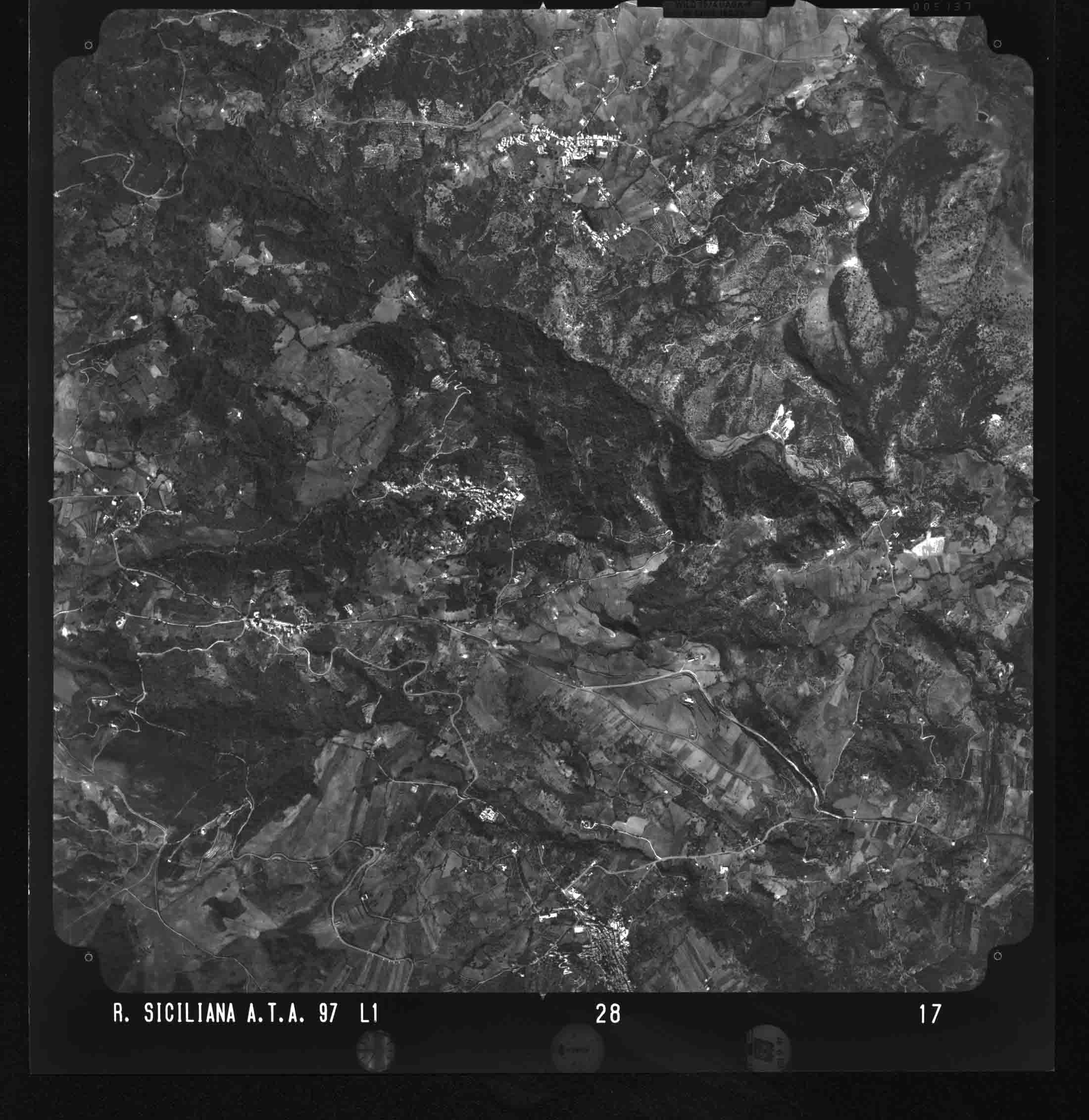 ME MONTALBANO ELICONA 28 STR 17