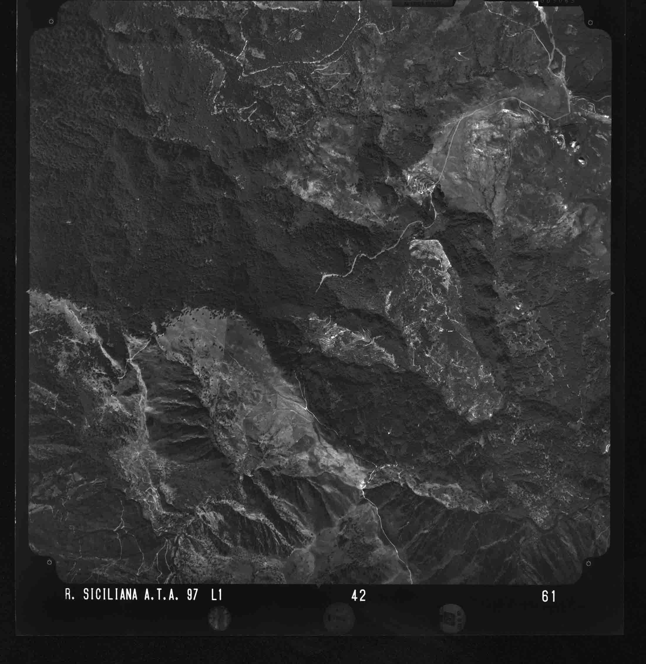 ME MONTALBANO ELICONA 42 STR 61