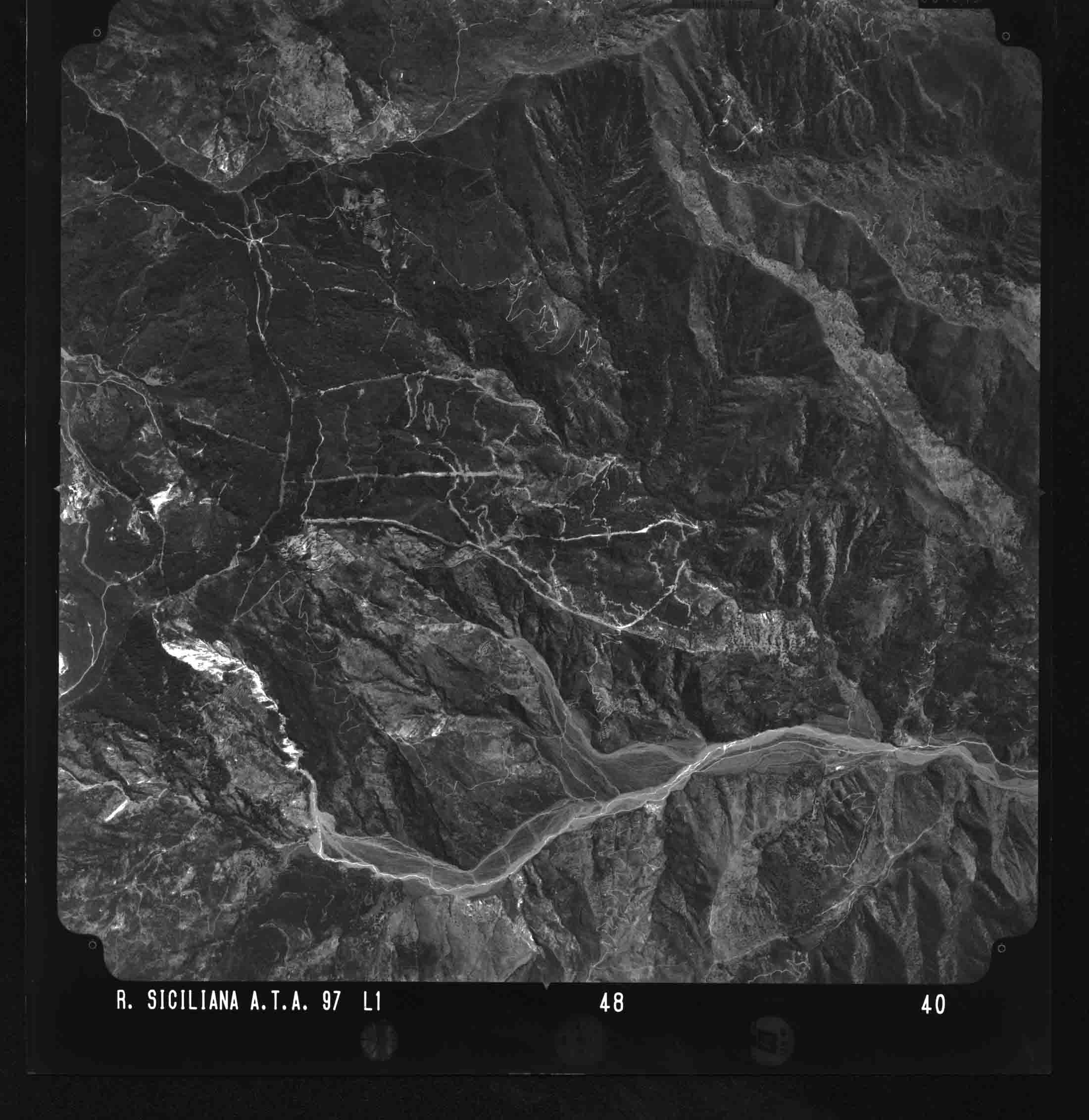 ME MOTTA CAMASTRA 48 STR 40