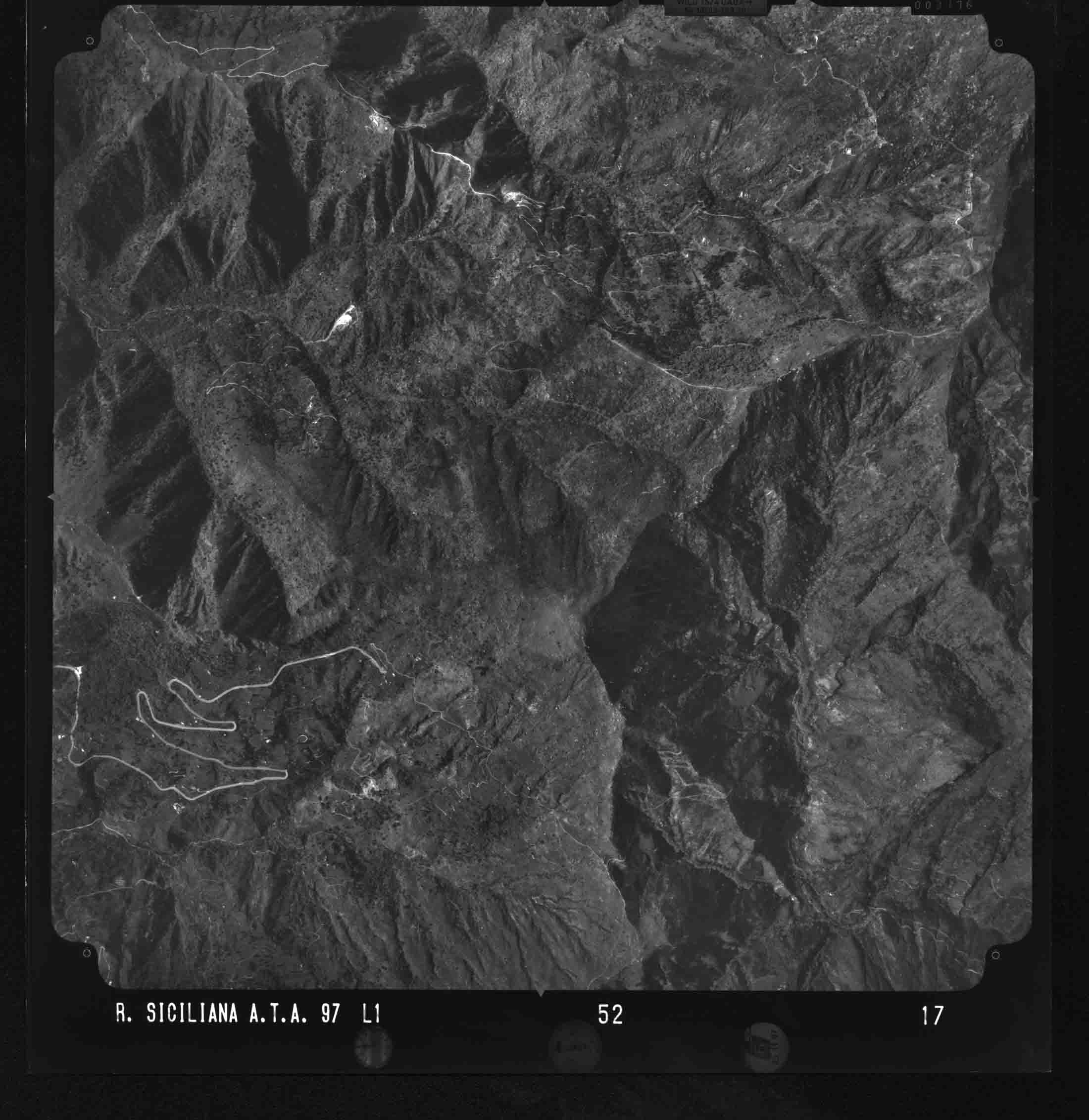 ME MOTTA CAMASTRA 52 STR 17