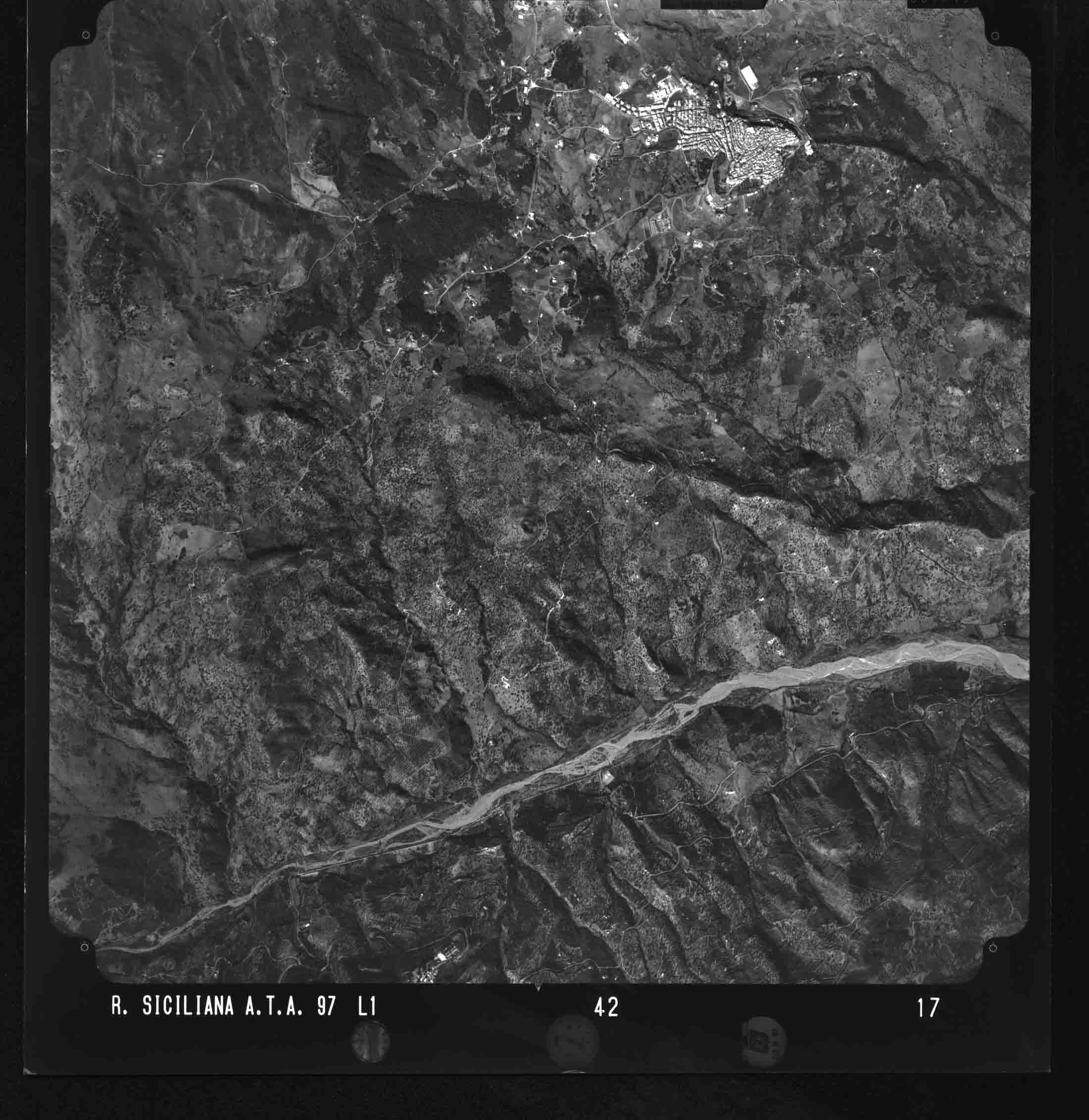 ME MOTTA D'AFFERMO 42 STR 17