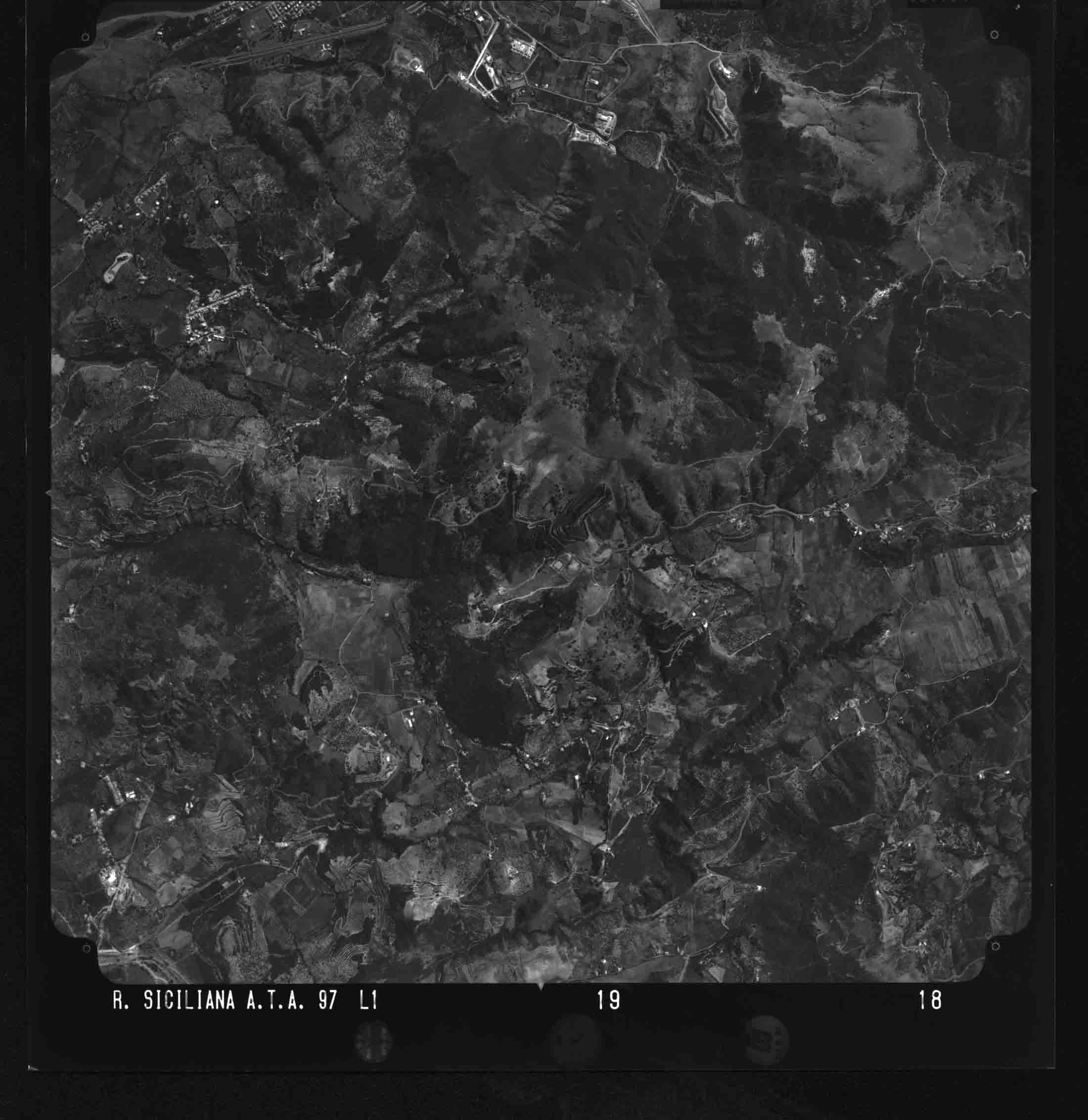 ME OLIVERI 19 STR 18