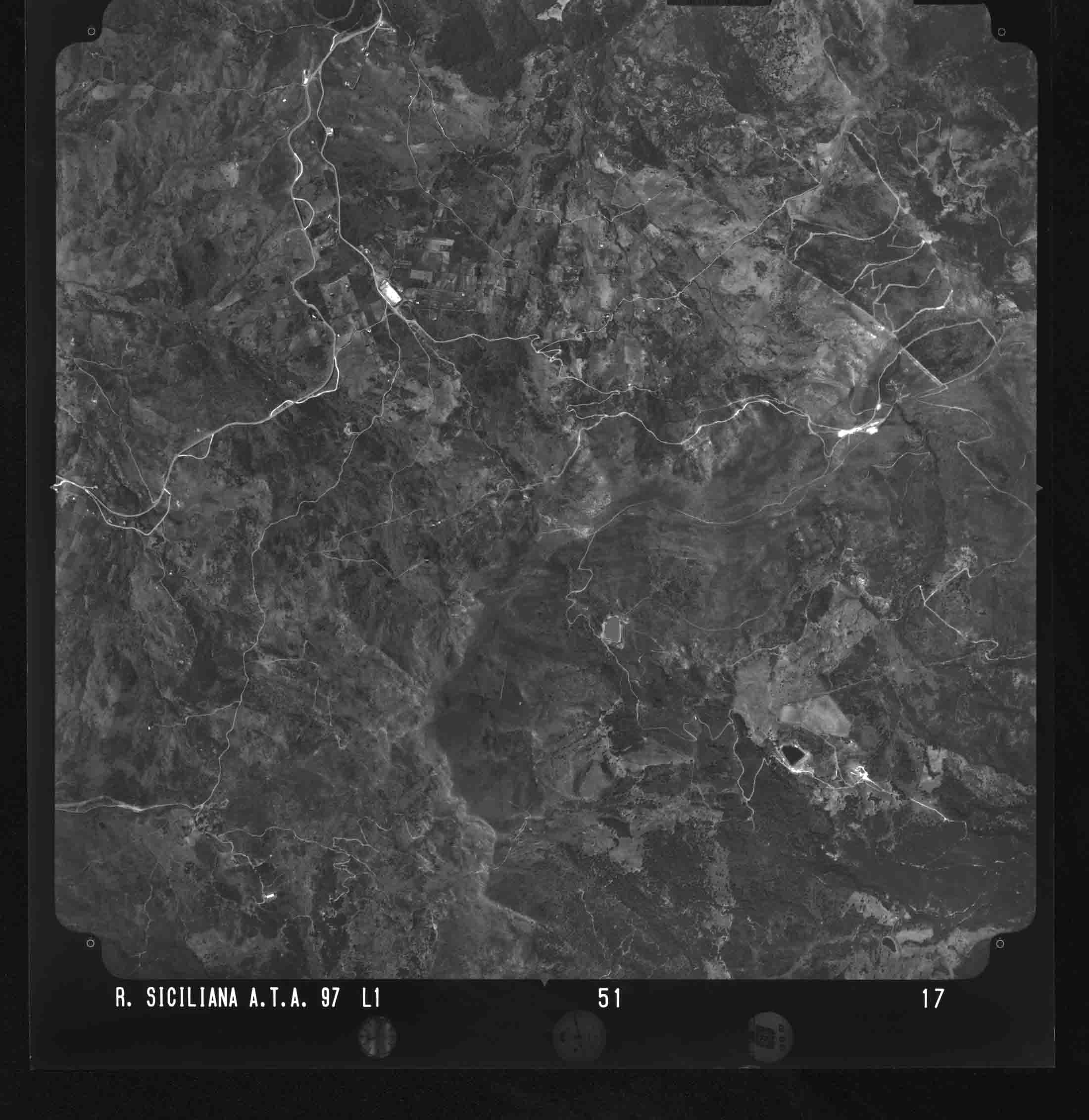 ME PETTINEO 51 STR 17