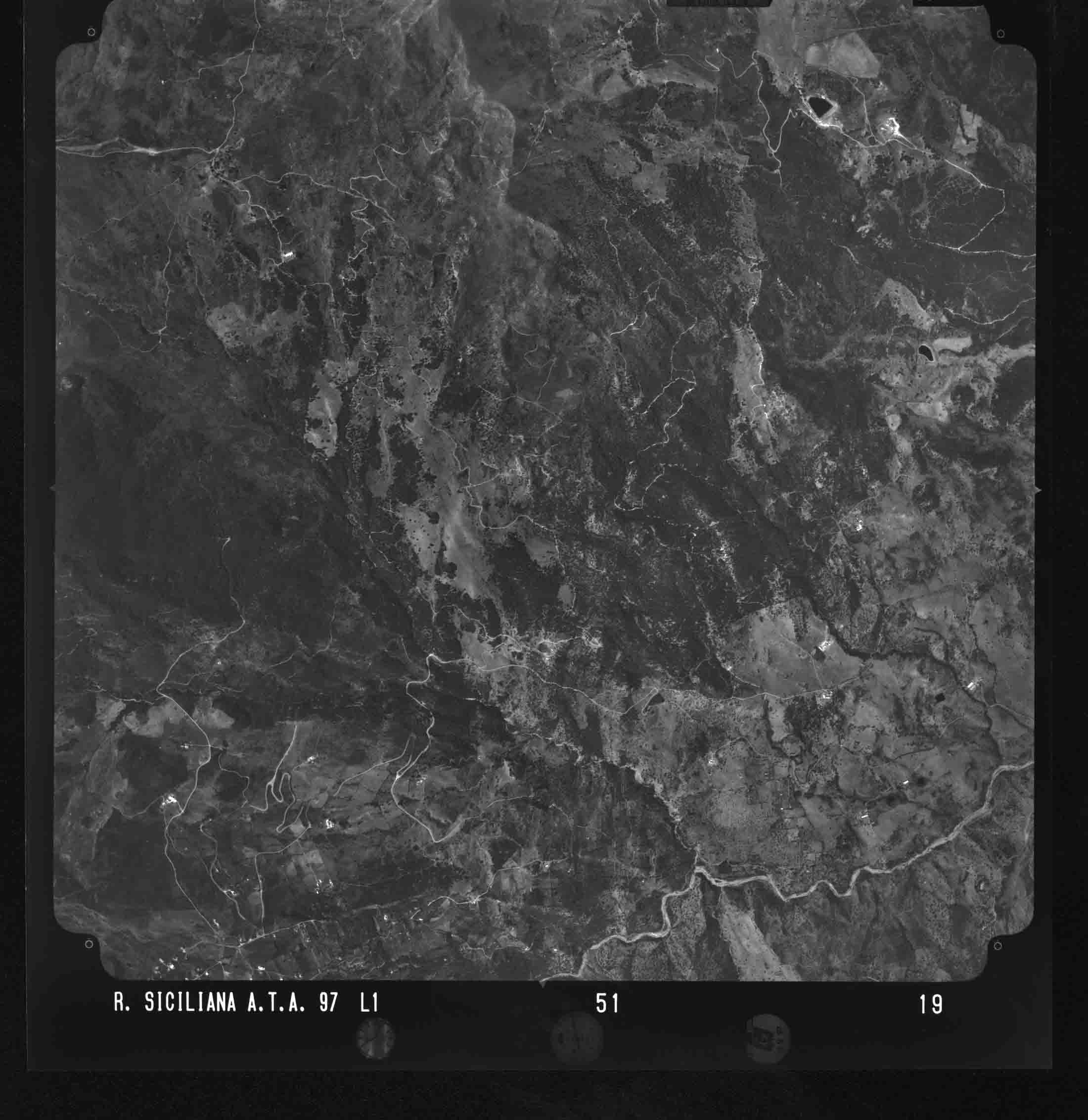 ME PETTINEO 51 STR 19